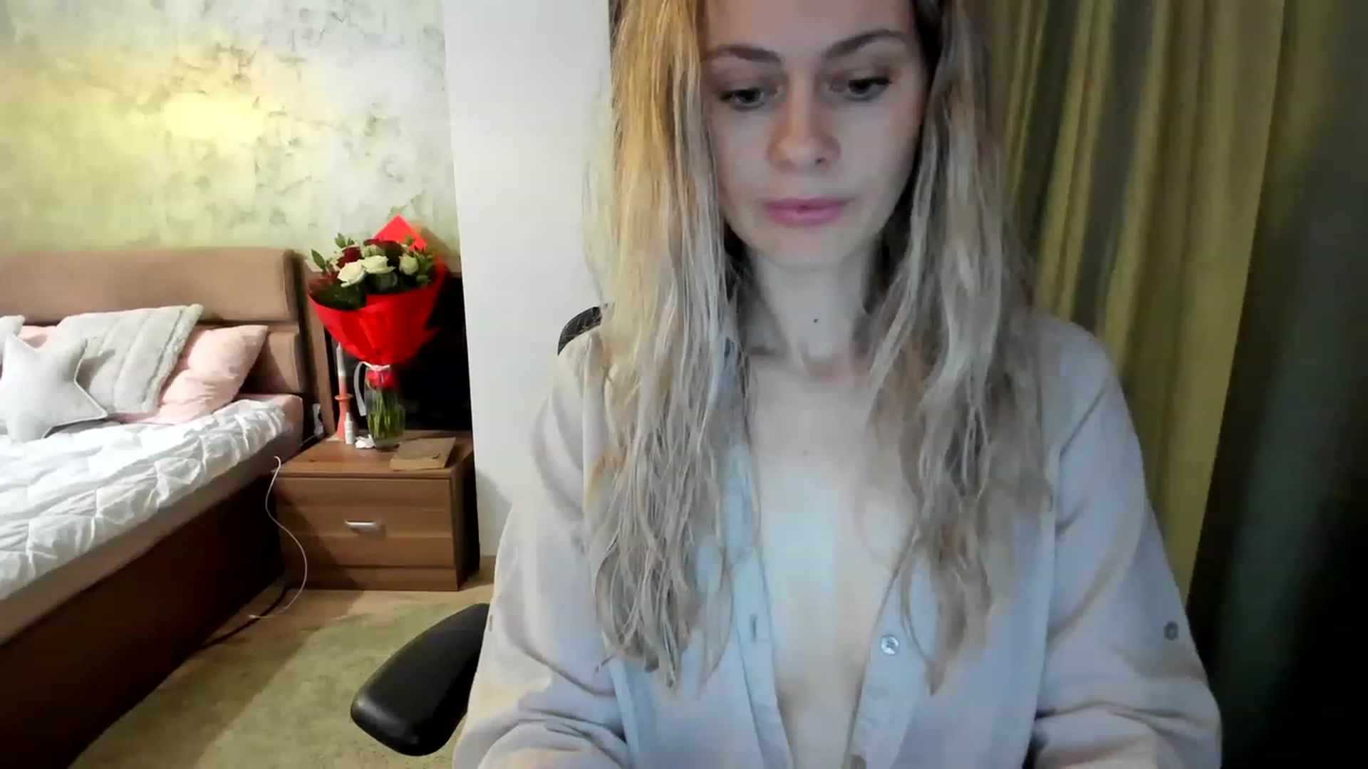 Gallery image thumbnail from DebraPaige's myfreecams stream on, 02/24/2023, 09:29 image 16 of 20