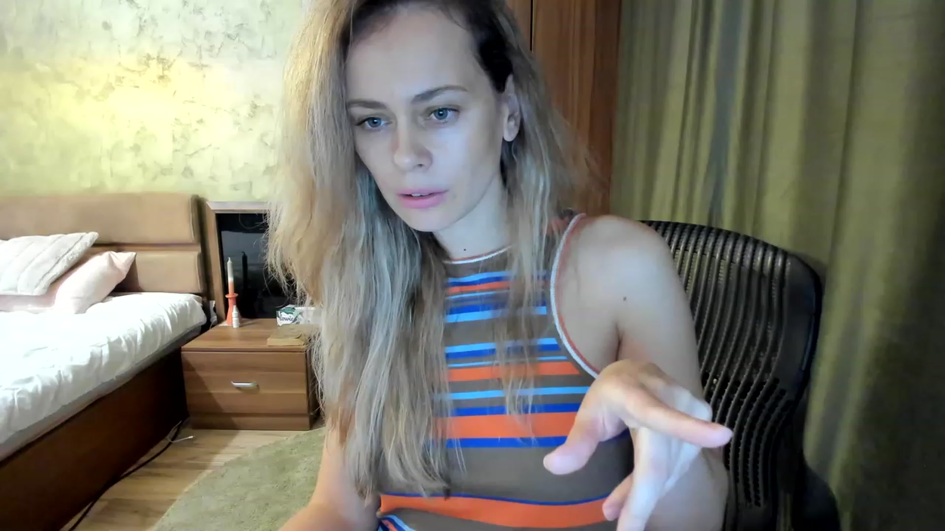 Gallery image thumbnail from DebraPaige's myfreecams stream on, 02/27/2023, 12:03 image 2 of 20