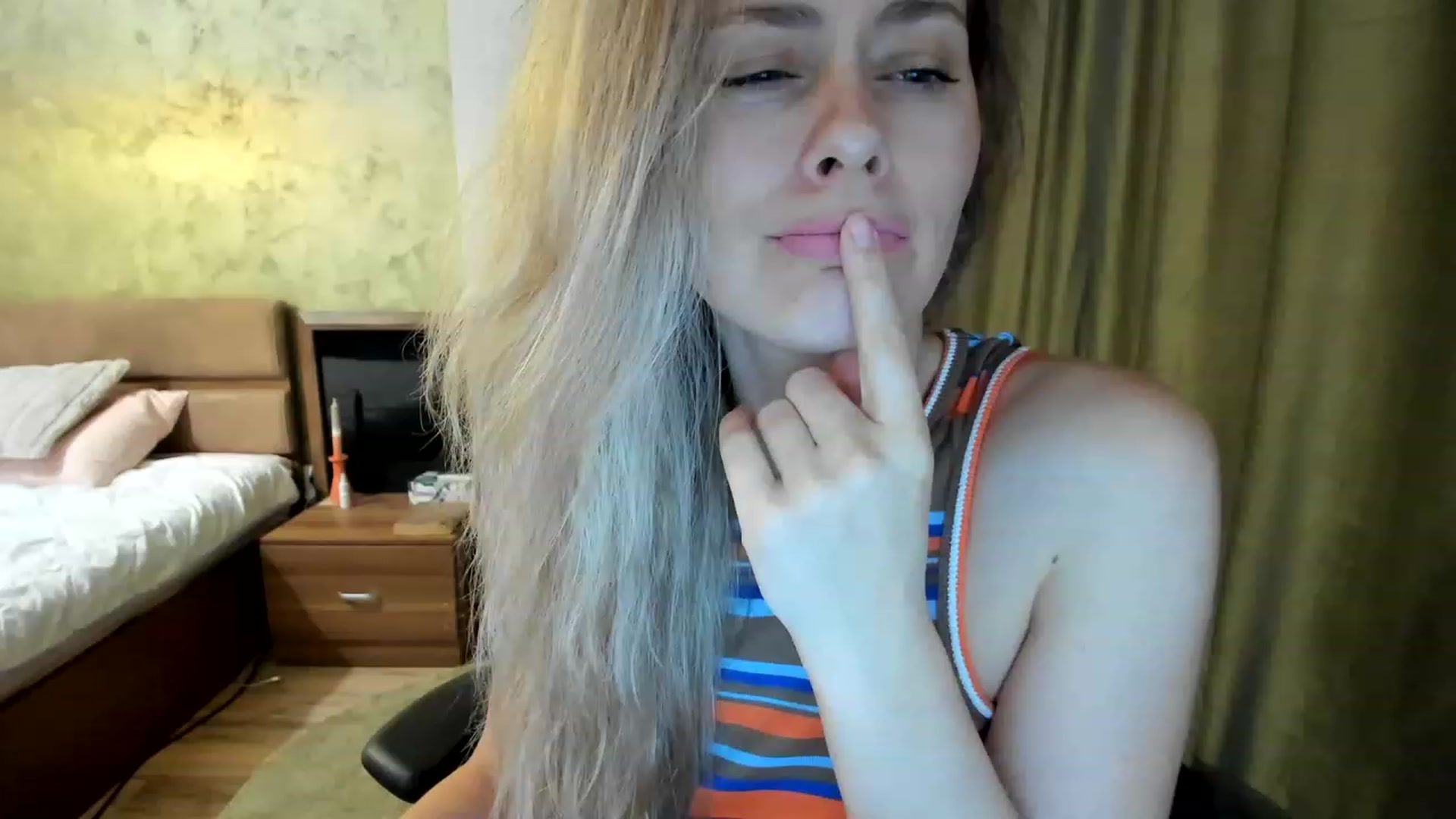 Gallery image thumbnail from DebraPaige's myfreecams stream on, 02/27/2023, 12:03 image 3 of 20