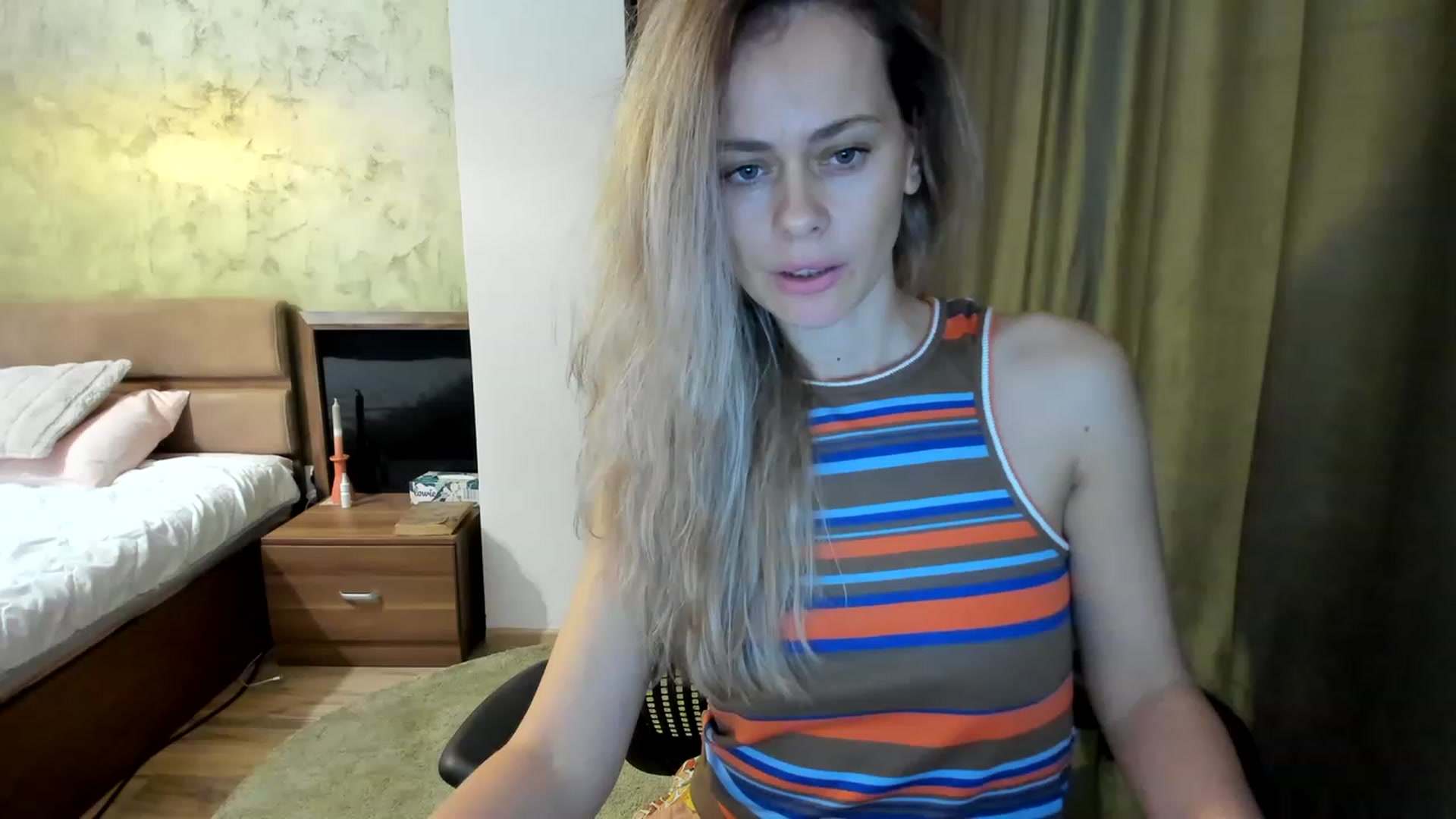 Gallery image thumbnail from DebraPaige's myfreecams stream on, 02/27/2023, 12:03 image 5 of 20