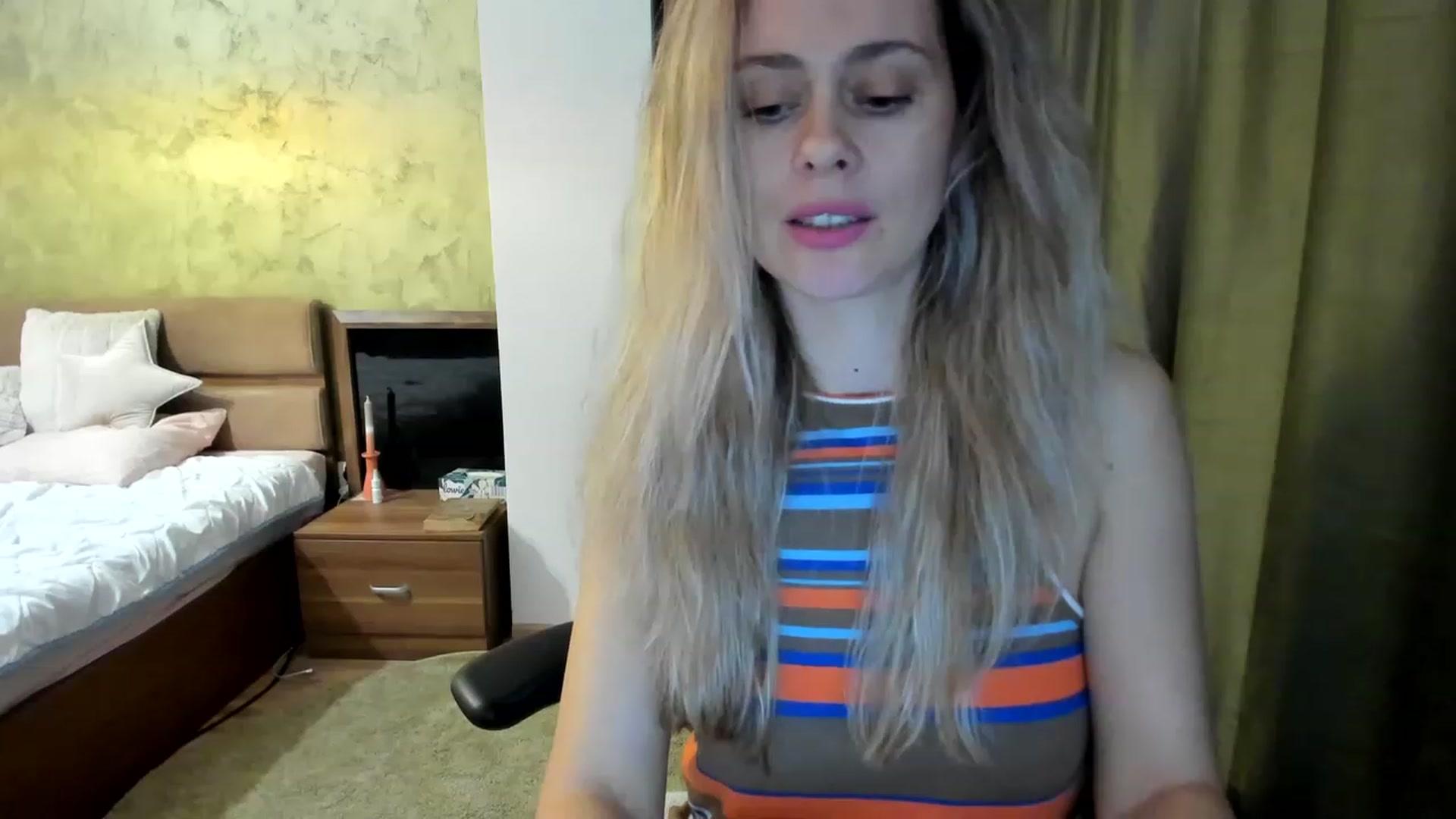 Gallery image thumbnail from DebraPaige's myfreecams stream on, 02/27/2023, 14:04 image 17 of 20