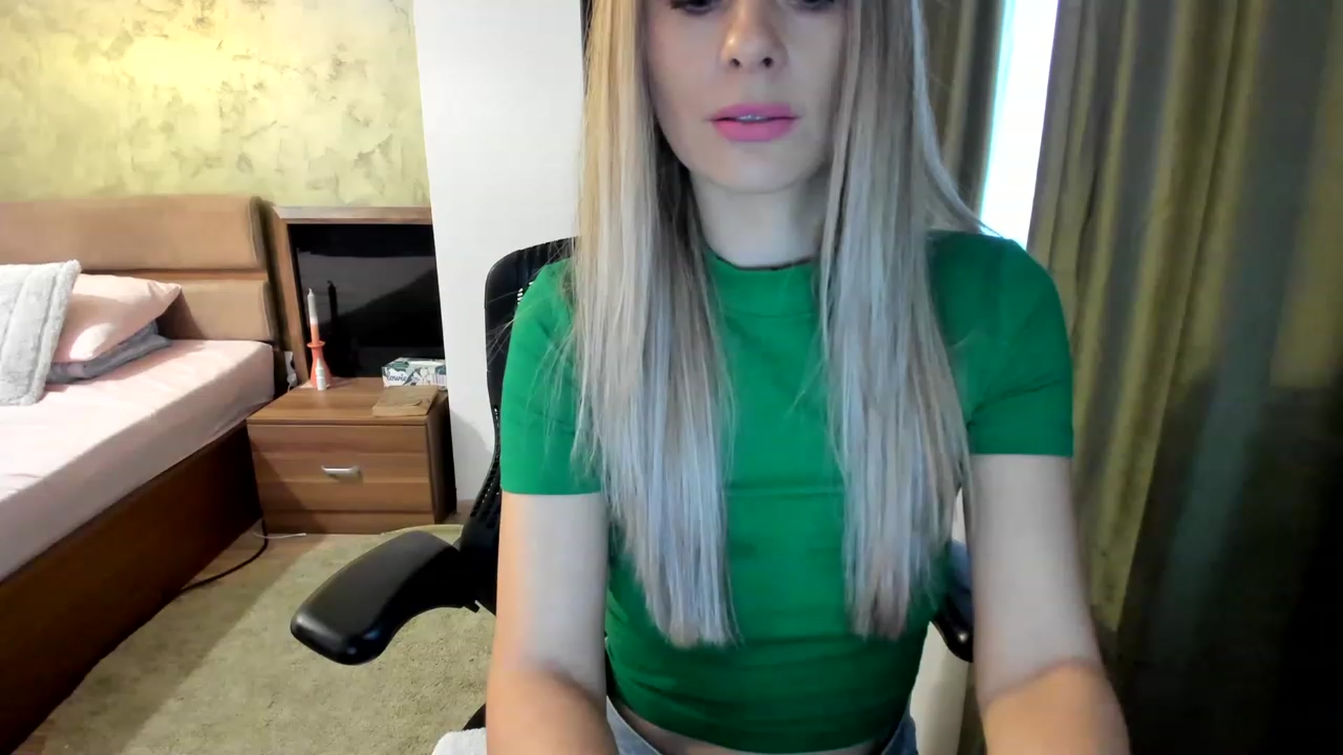 Gallery image thumbnail from DebraPaige's myfreecams stream on, 02/28/2023, 07:32 image 20 of 20