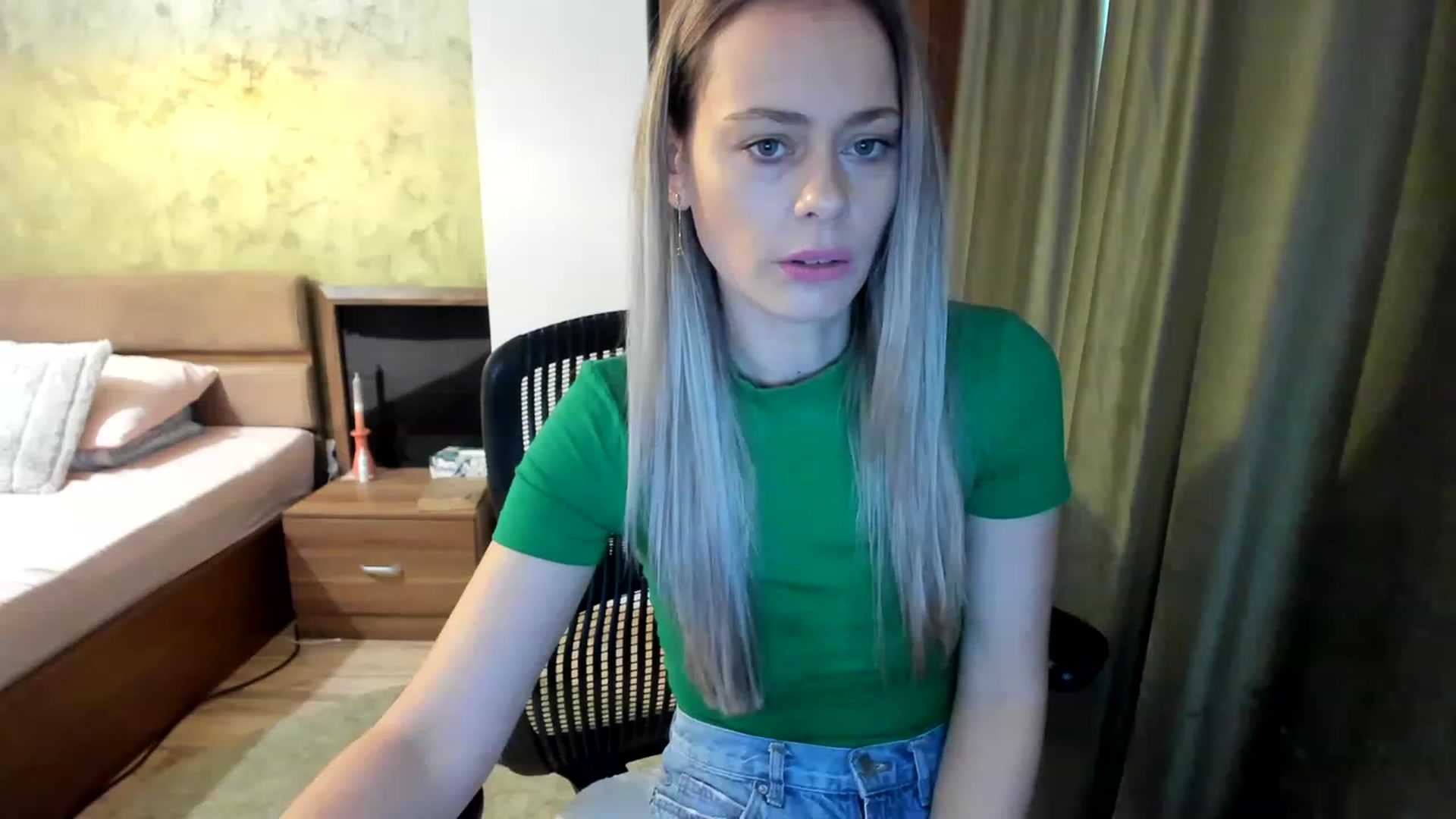 Gallery image thumbnail from DebraPaige's myfreecams stream on, 02/28/2023, 08:42 image 11 of 20
