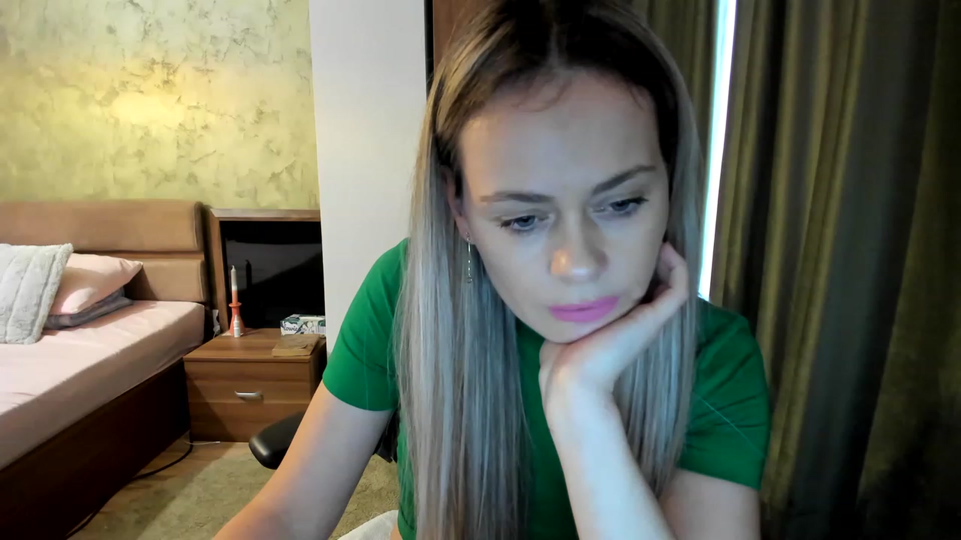 Gallery image thumbnail from DebraPaige's myfreecams stream on, 02/28/2023, 14:15 image 11 of 20