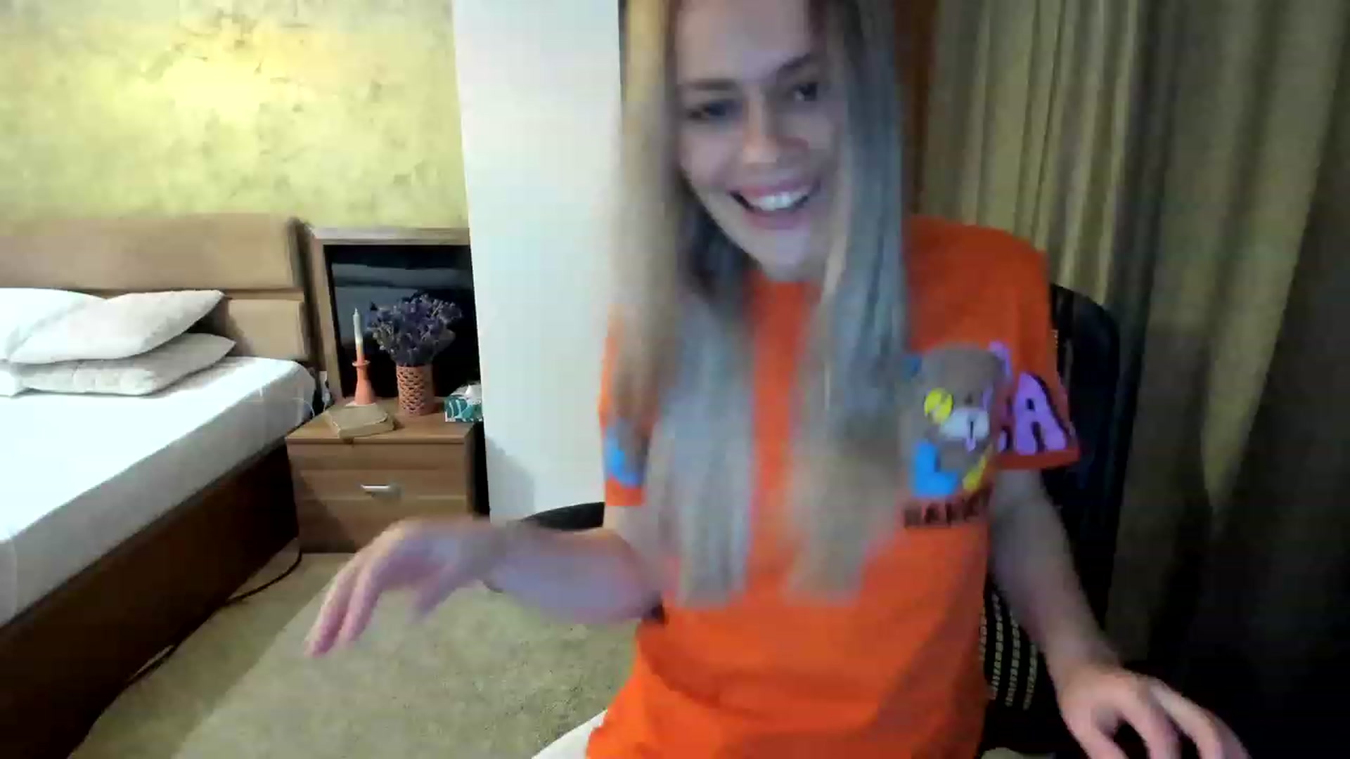 Gallery image thumbnail from DebraPaige's myfreecams stream on, 03/01/2023, 12:55 image 16 of 20
