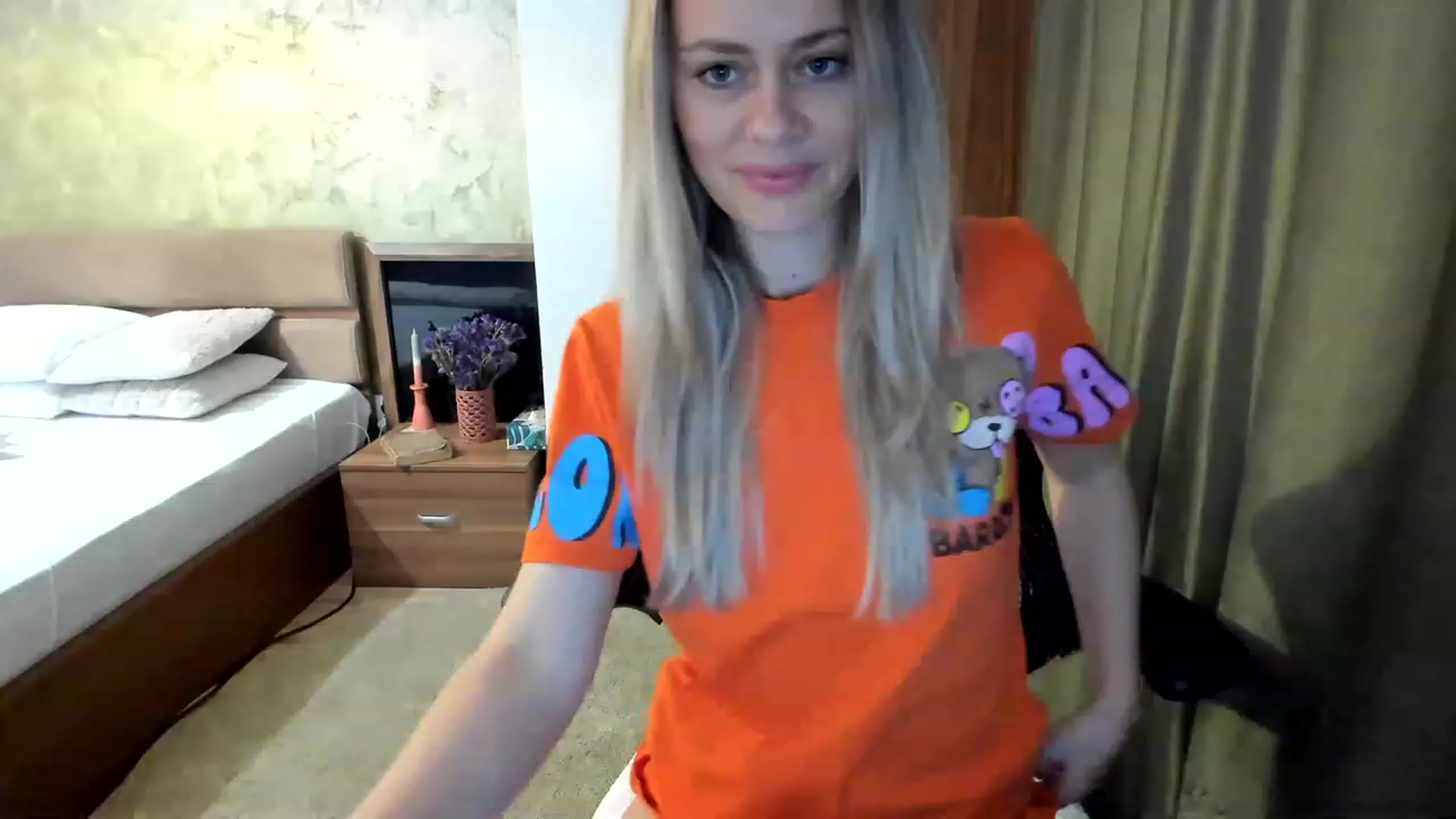 Gallery image thumbnail from DebraPaige's myfreecams stream on, 03/01/2023, 12:55 image 9 of 20
