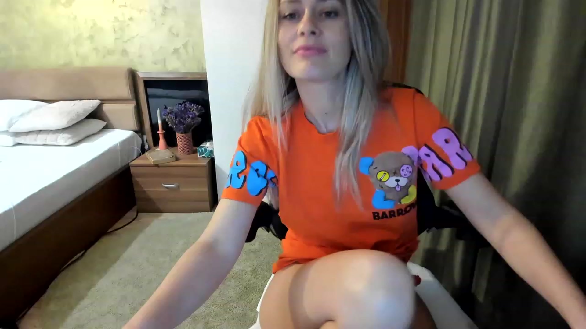 Gallery image thumbnail from DebraPaige's myfreecams stream on, 03/01/2023, 13:17 image 19 of 20