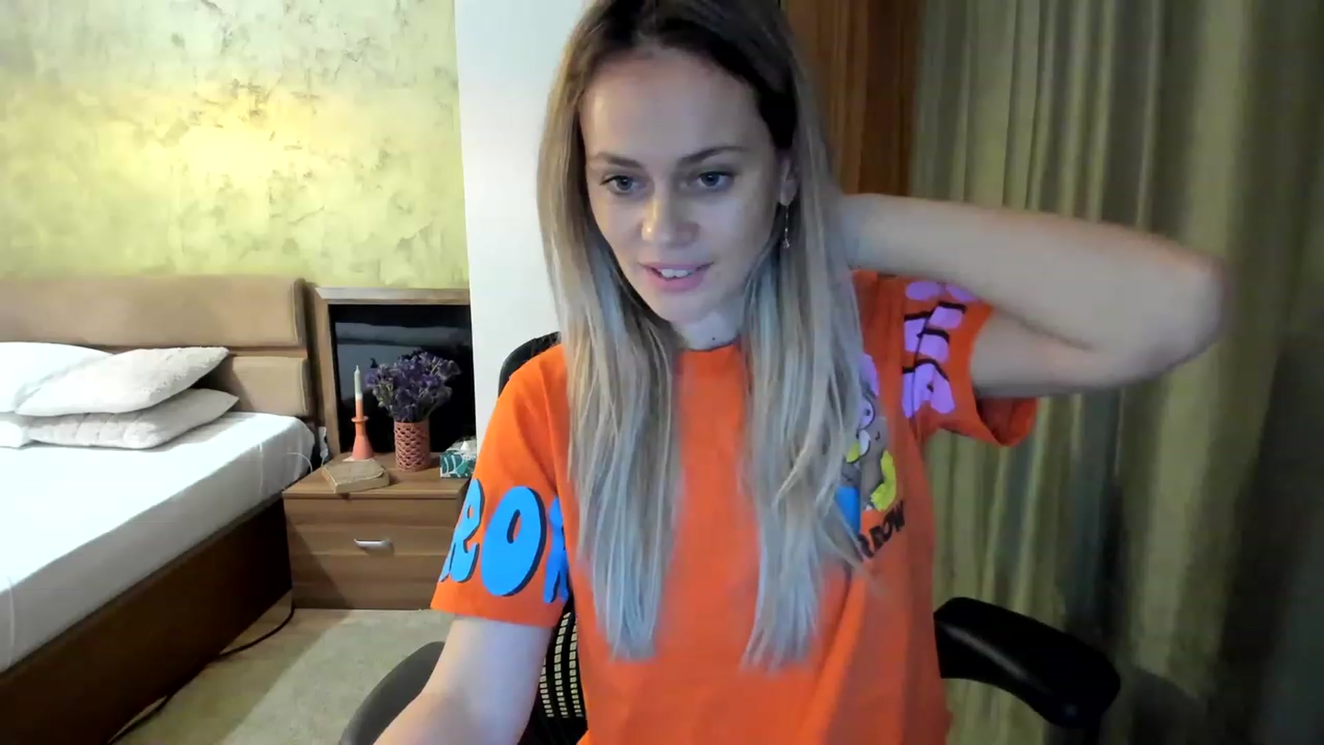 Gallery image thumbnail from DebraPaige's myfreecams stream on, 03/01/2023, 13:17 image 2 of 20