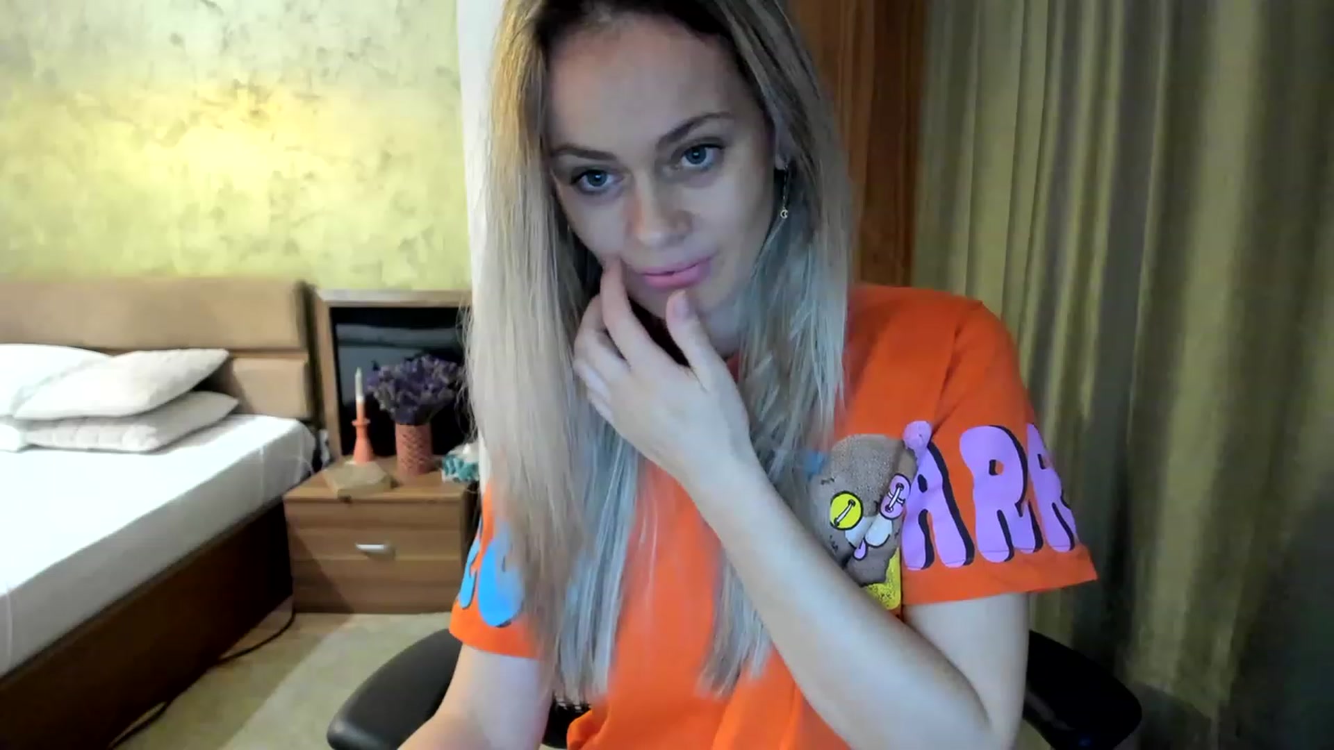 Gallery image thumbnail from DebraPaige's myfreecams stream on, 03/01/2023, 13:17 image 7 of 20