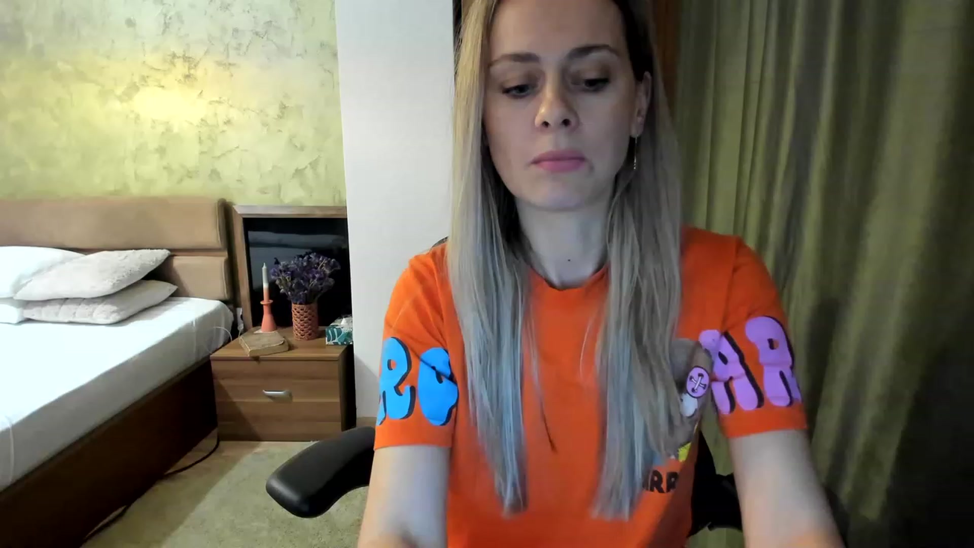 Gallery image thumbnail from DebraPaige's myfreecams stream on, 03/01/2023, 13:51 image 5 of 20