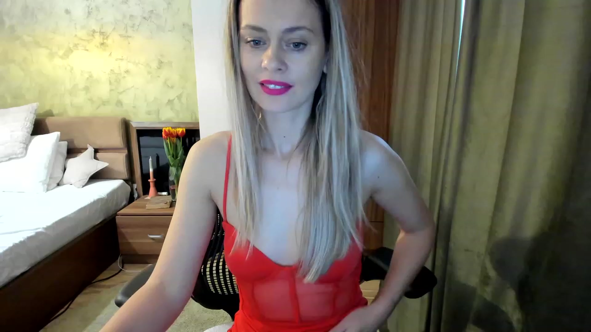 Gallery image thumbnail from DebraPaige's myfreecams stream on, 03/03/2023, 12:01 image 7 of 20