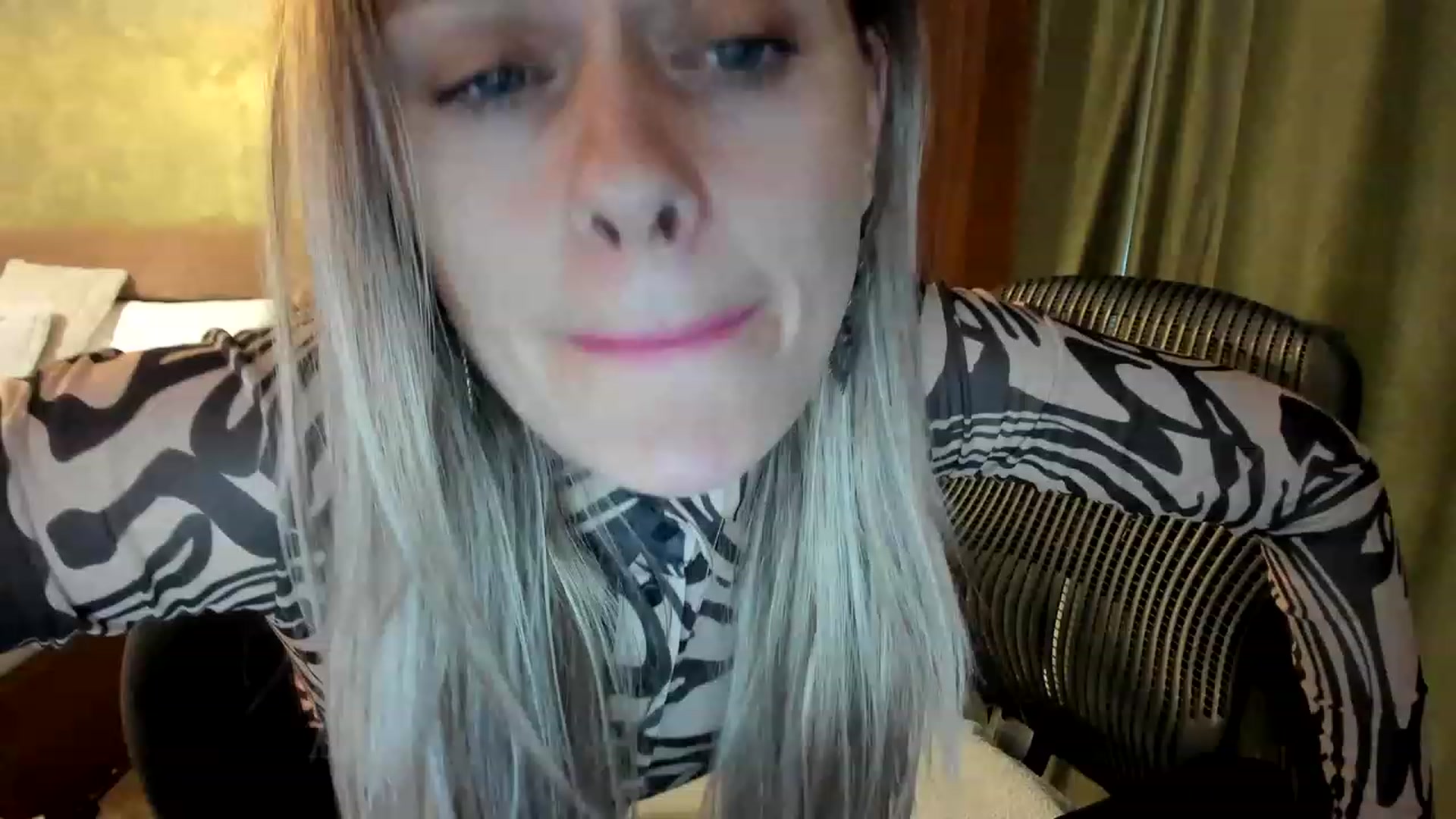 Gallery image thumbnail from DebraPaige's myfreecams stream on, 03/04/2023, 19:03 image 1 of 20