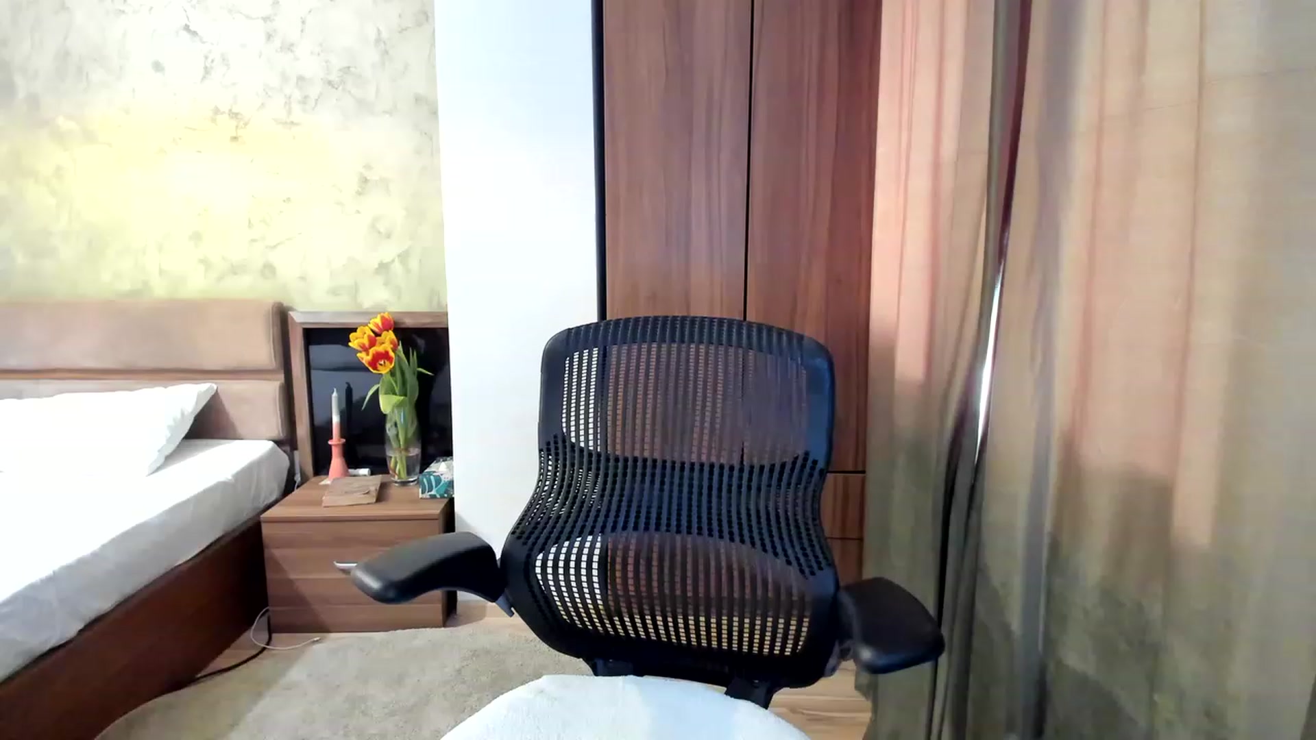Gallery image thumbnail from DebraPaige's myfreecams stream on, 03/05/2023, 09:47 image 1 of 20