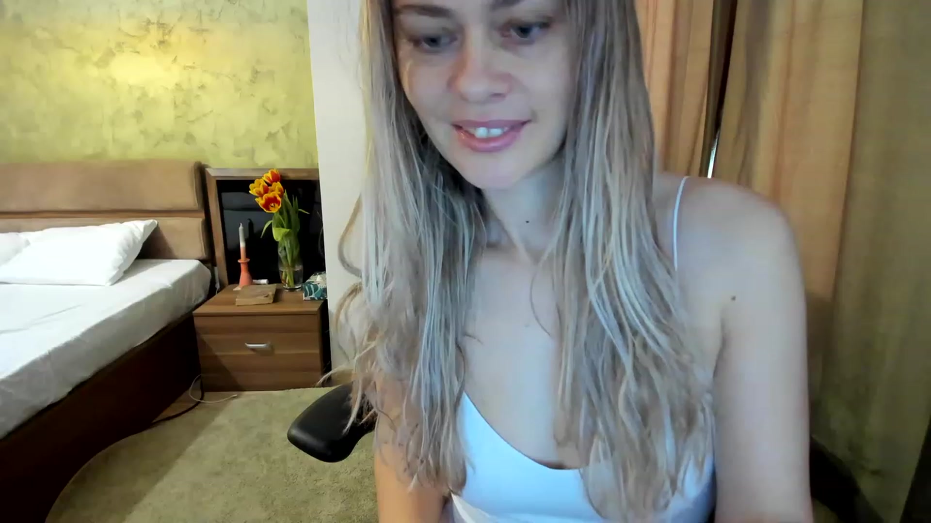 Gallery image thumbnail from DebraPaige's myfreecams stream on, 03/05/2023, 09:47 image 9 of 20
