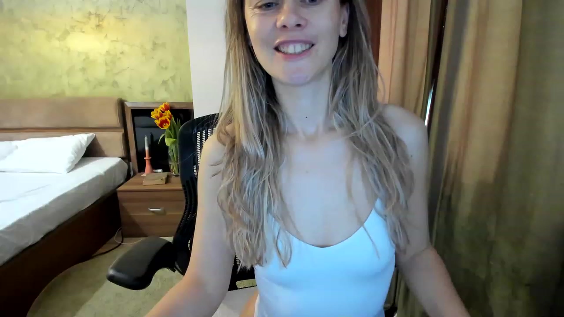 Gallery image thumbnail from DebraPaige's myfreecams stream on, 03/05/2023, 09:47 image 14 of 20