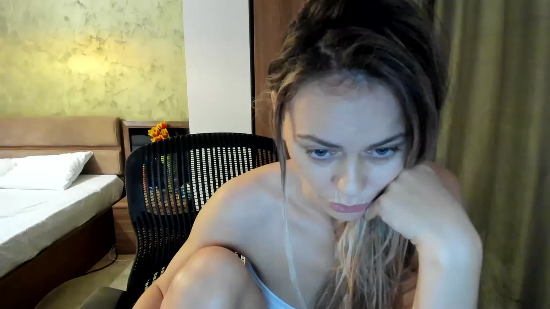 Gallery image thumbnail from DebraPaige's myfreecams stream on, 03/05/2023, 12:03 image 9 of 20