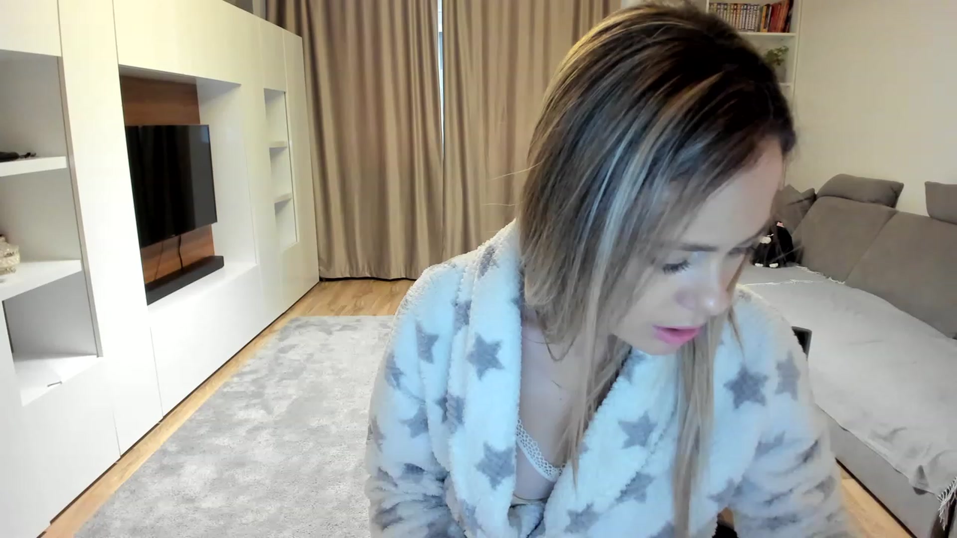 Gallery image thumbnail from DebraPaige's myfreecams stream on, 03/06/2023, 11:57 image 1 of 20
