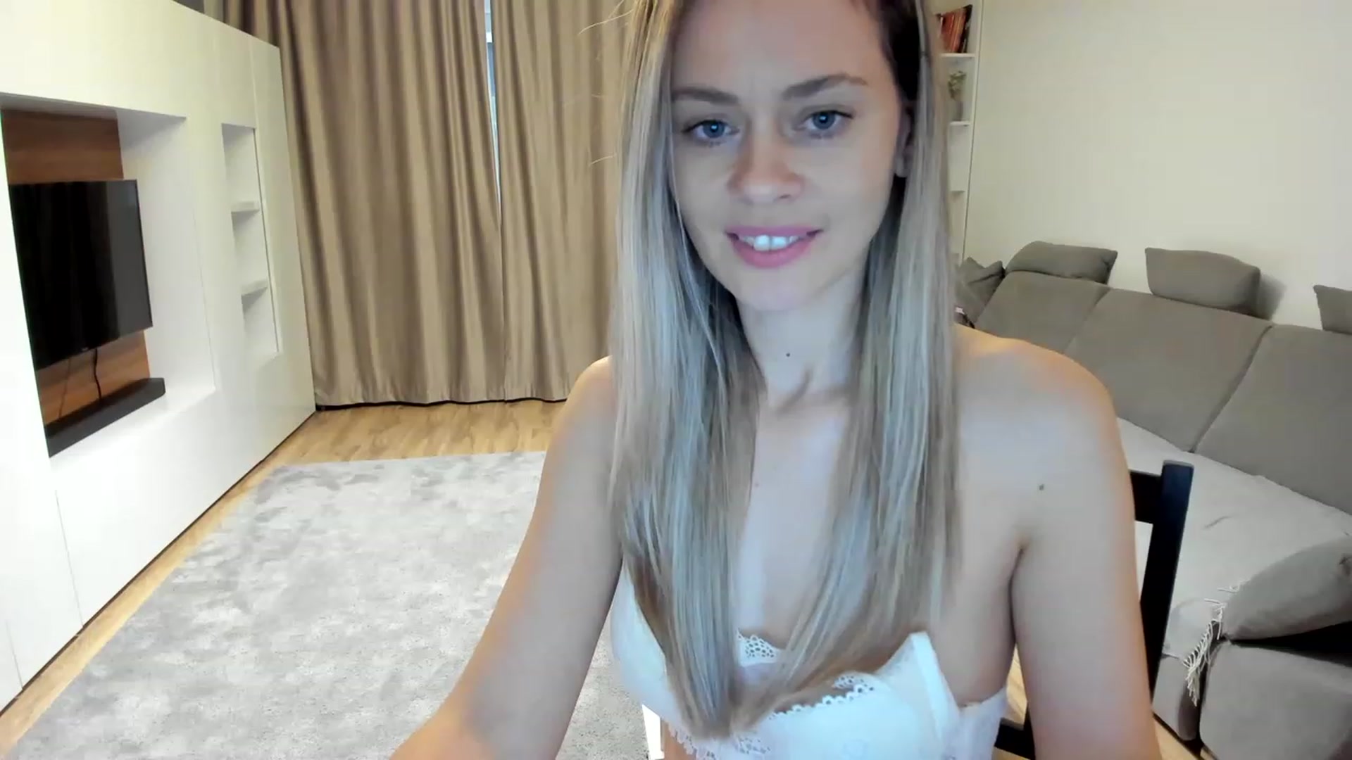 Gallery image thumbnail from DebraPaige's myfreecams stream on, 03/06/2023, 13:53 image 6 of 20