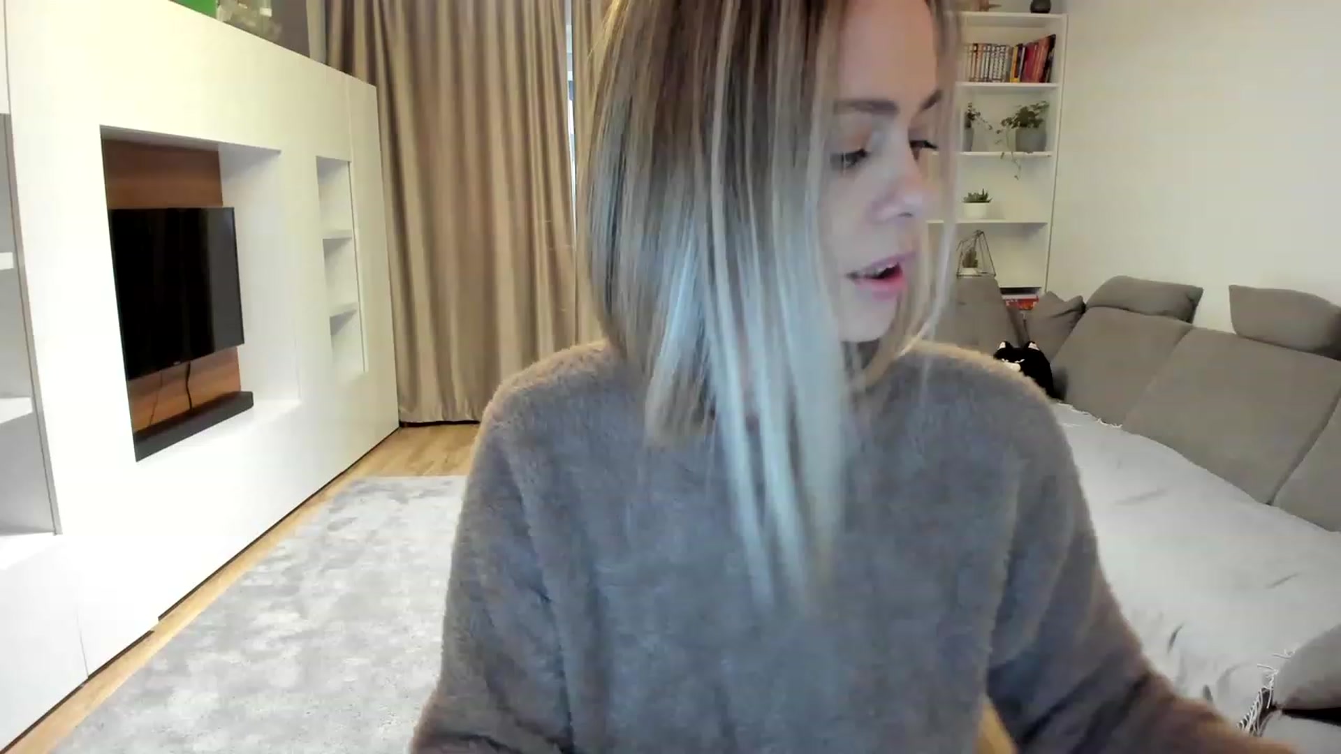 Gallery image thumbnail from DebraPaige's myfreecams stream on, 03/06/2023, 14:33 image 10 of 20