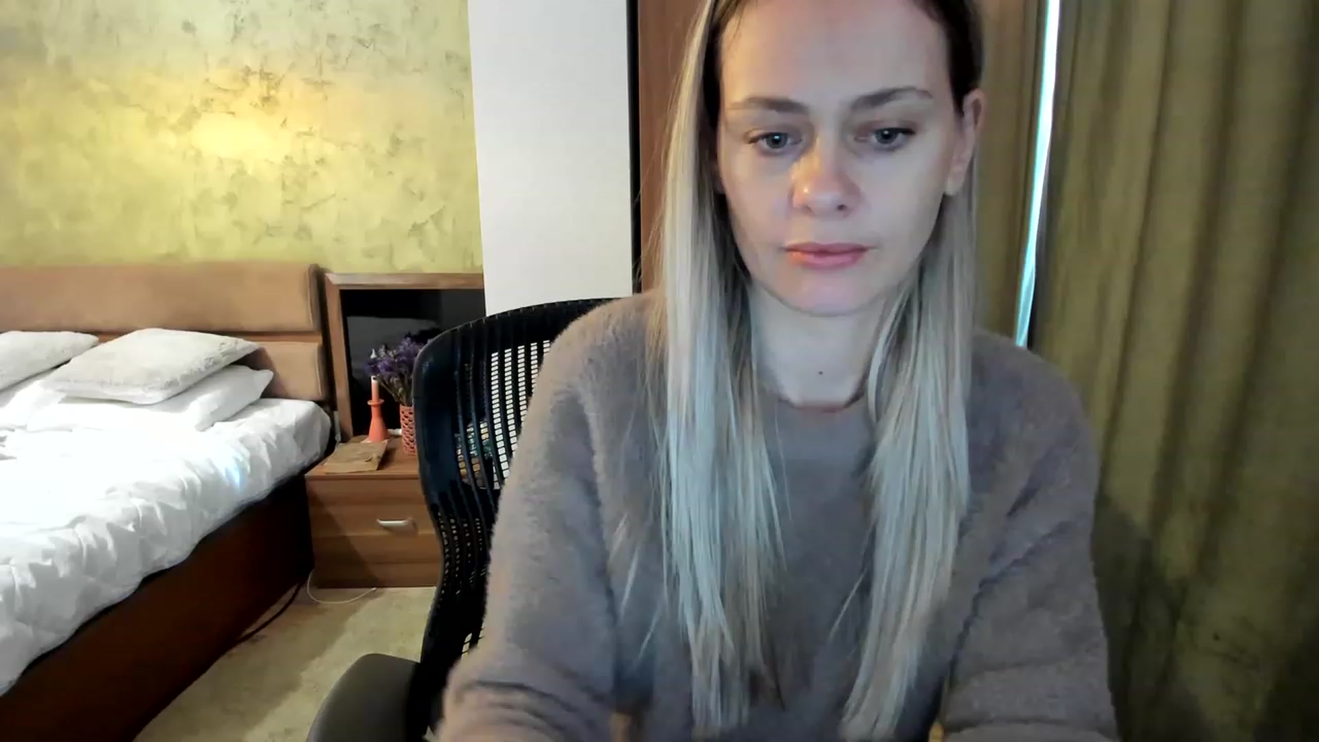 Gallery image thumbnail from DebraPaige's myfreecams stream on, 03/08/2023, 08:06 image 2 of 20