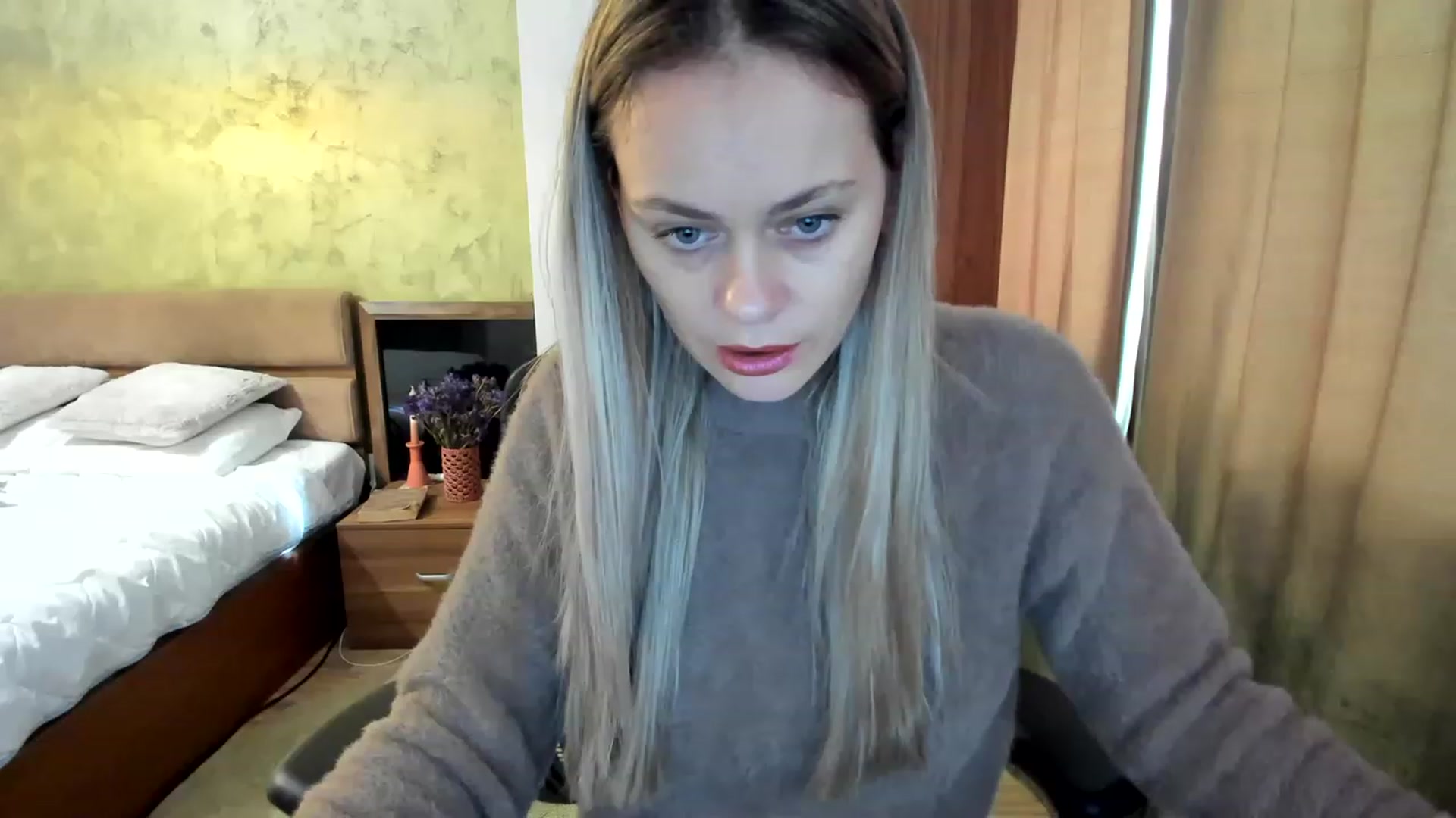 Gallery image thumbnail from DebraPaige's myfreecams stream on, 03/08/2023, 08:06 image 20 of 20