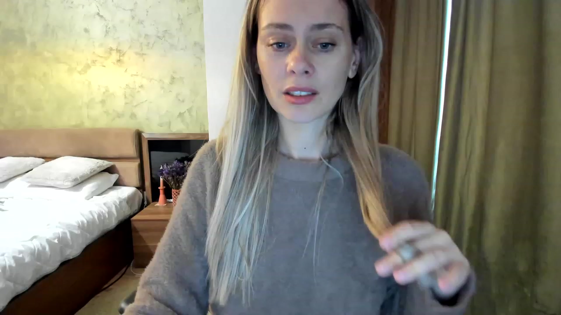 Gallery image thumbnail from DebraPaige's myfreecams stream on, 03/08/2023, 11:51 image 6 of 20