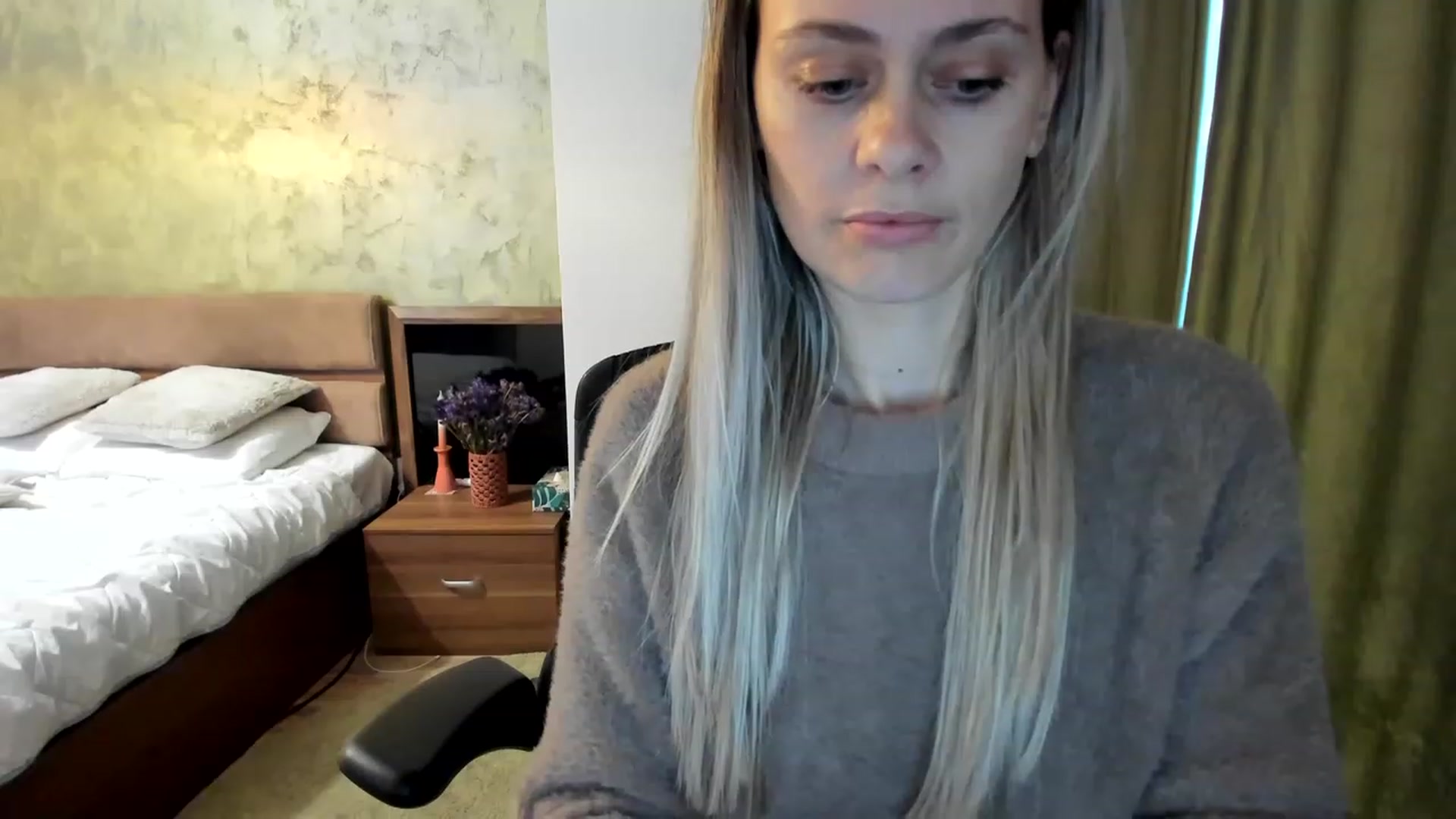 Gallery image thumbnail from DebraPaige's myfreecams stream on, 03/08/2023, 13:21 image 17 of 20