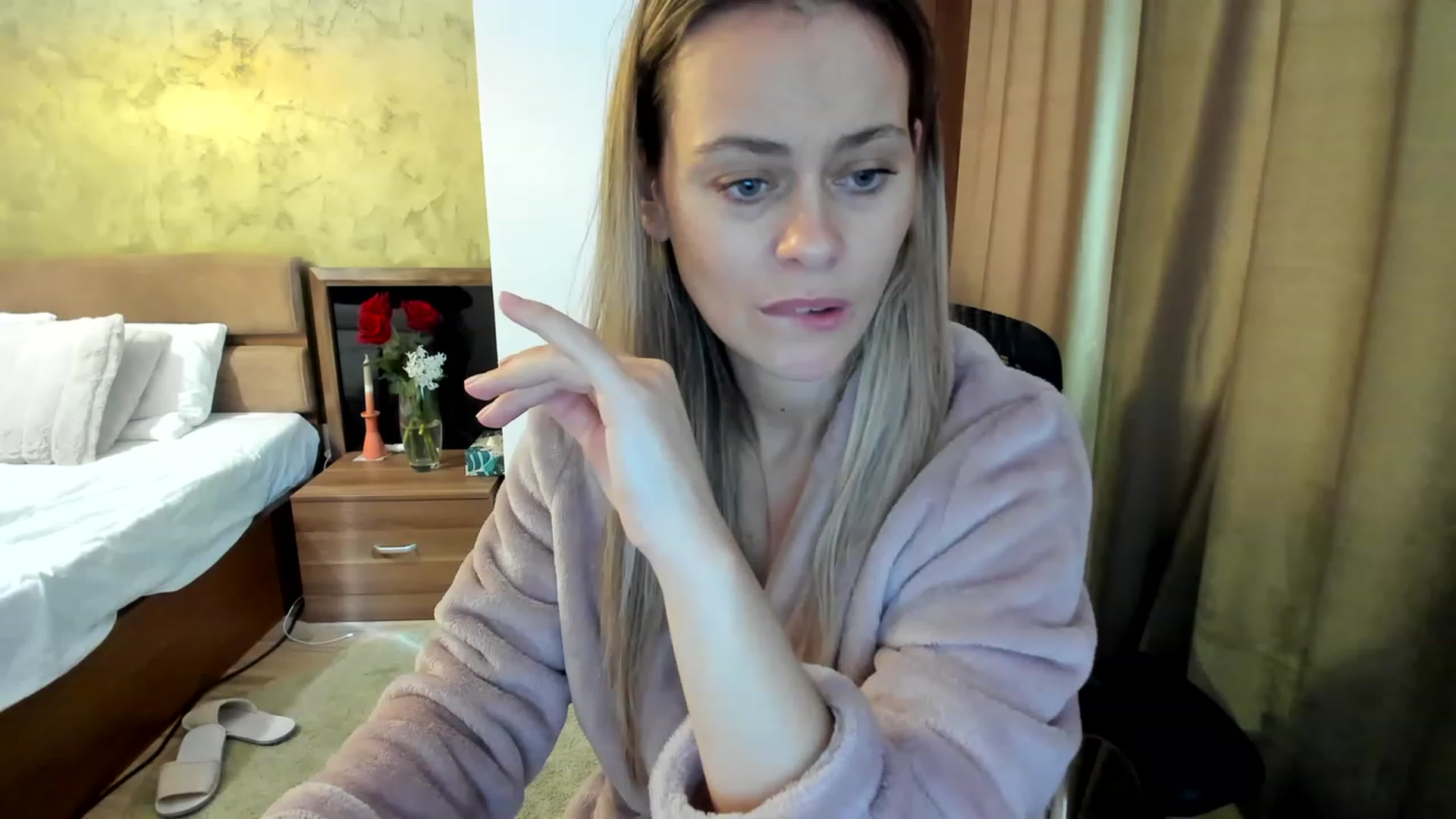 Gallery image thumbnail from DebraPaige's myfreecams stream on, 03/09/2023, 08:55 image 2 of 20