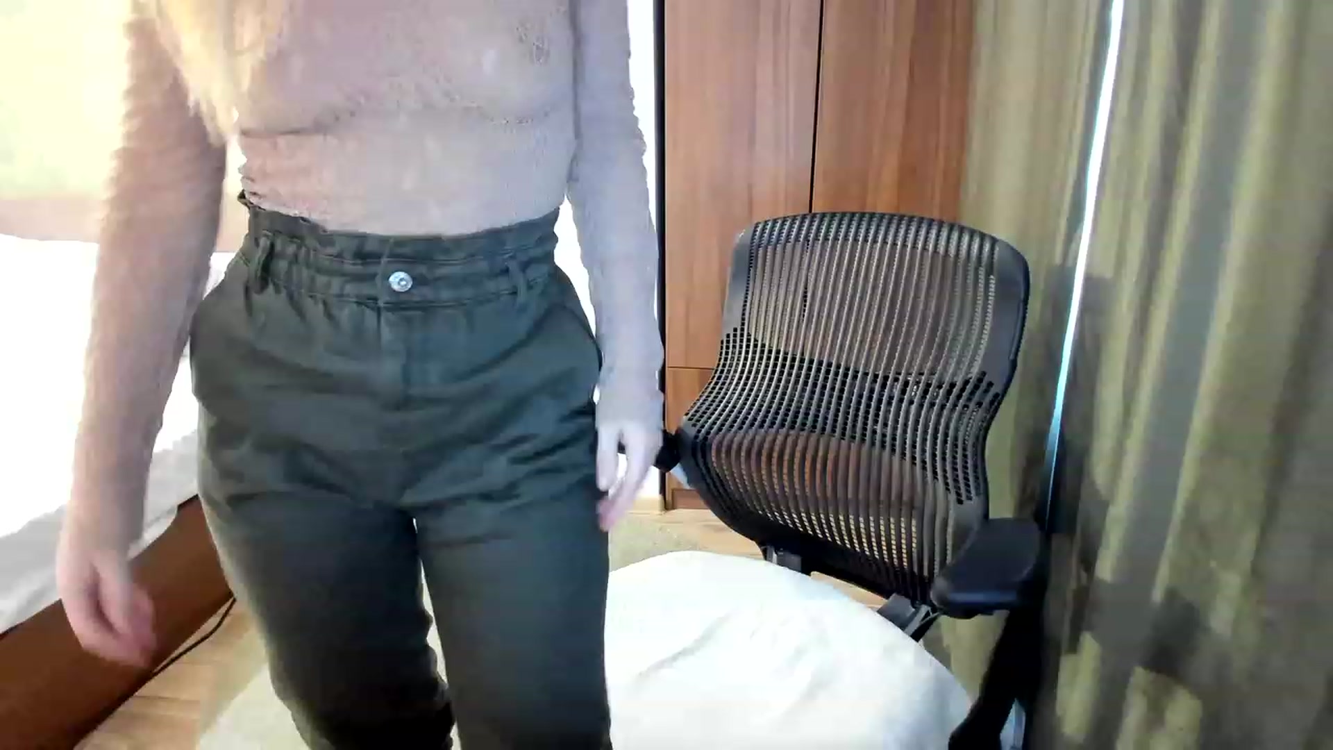 Gallery image thumbnail from DebraPaige's myfreecams stream on, 03/09/2023, 13:36 image 6 of 20