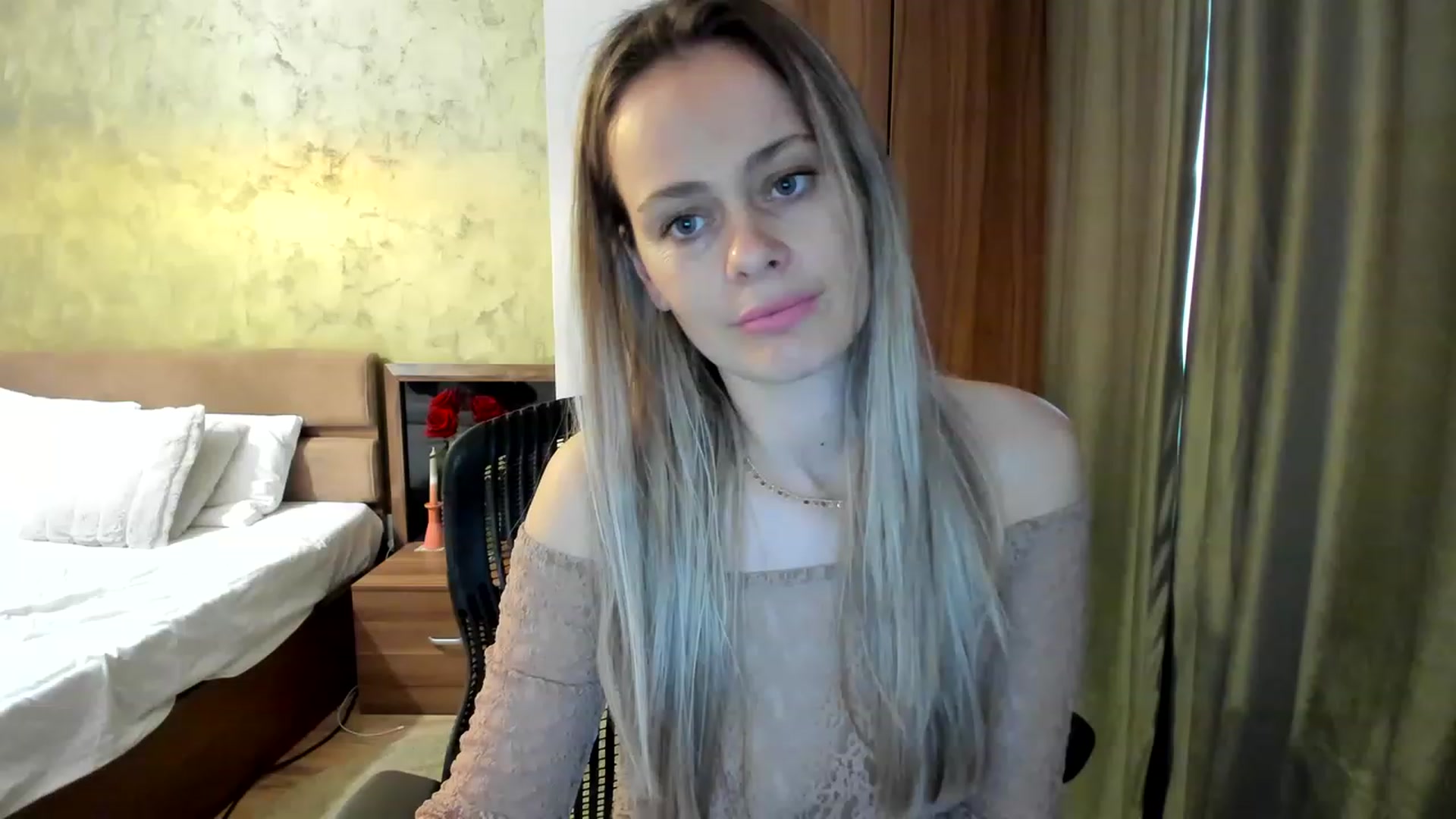 Gallery image thumbnail from DebraPaige's myfreecams stream on, 03/09/2023, 13:36 image 2 of 20
