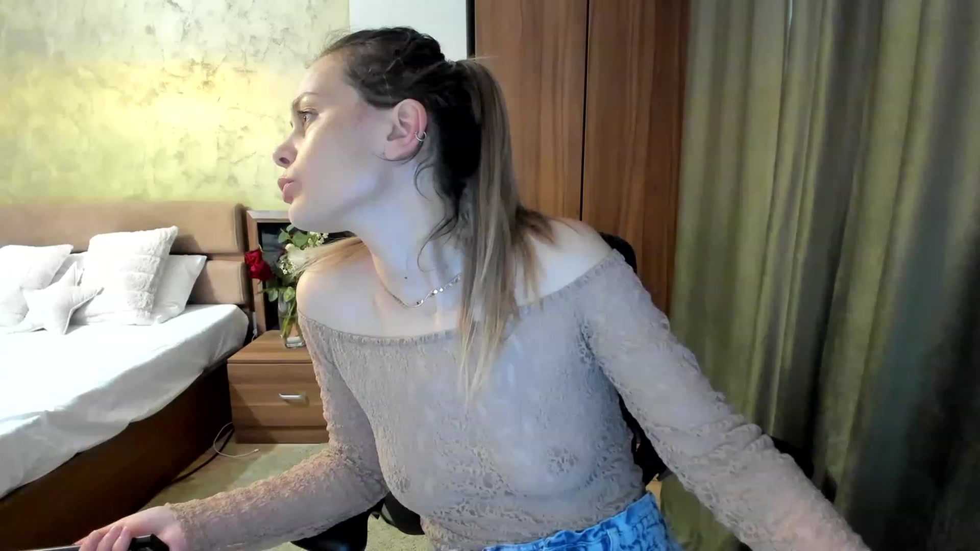 Gallery image thumbnail from DebraPaige's myfreecams stream on, 03/14/2023, 14:52 image 3 of 20