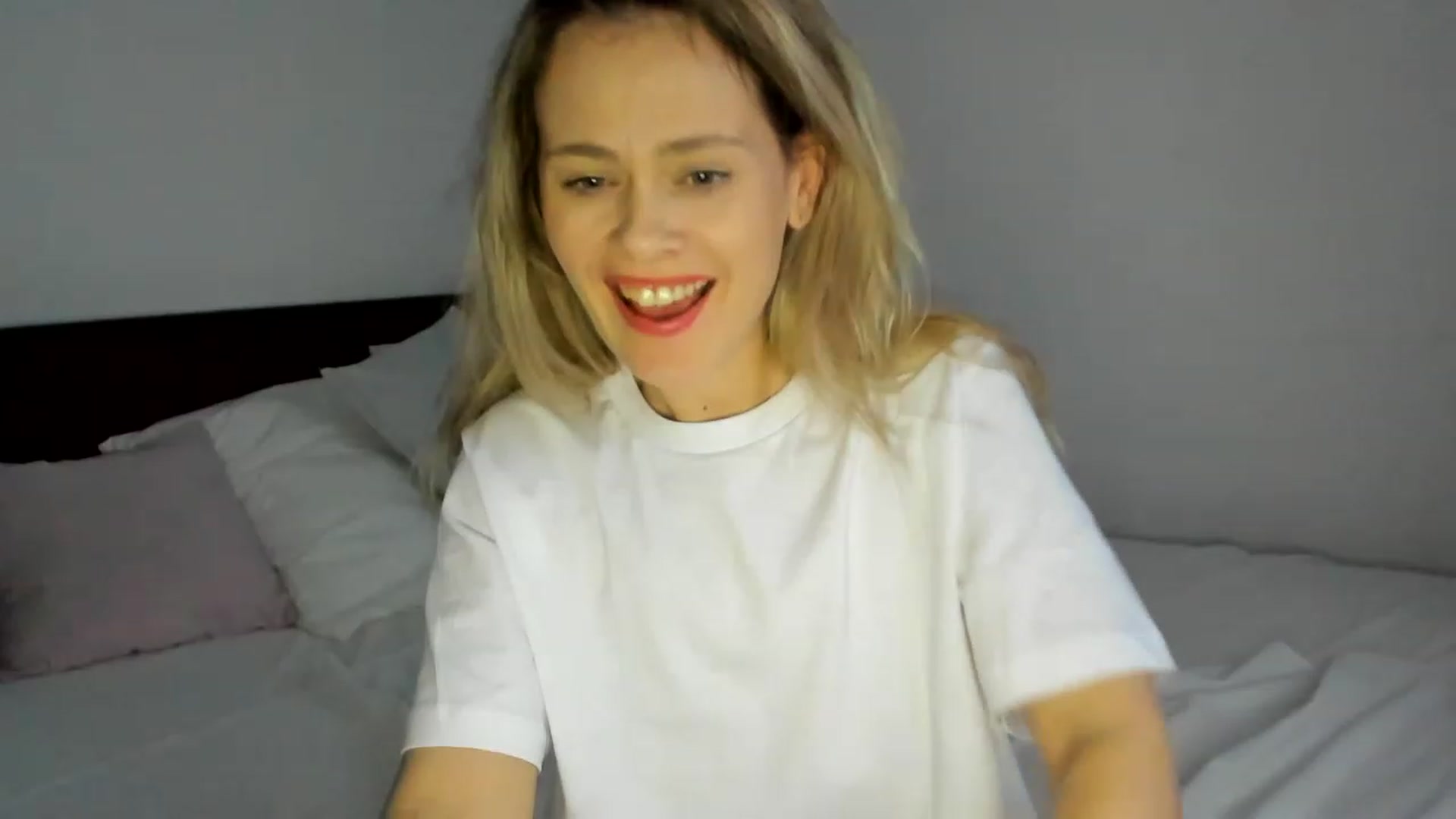 Gallery image thumbnail from DebraPaige's myfreecams stream on, 03/15/2023, 16:28 image 13 of 20