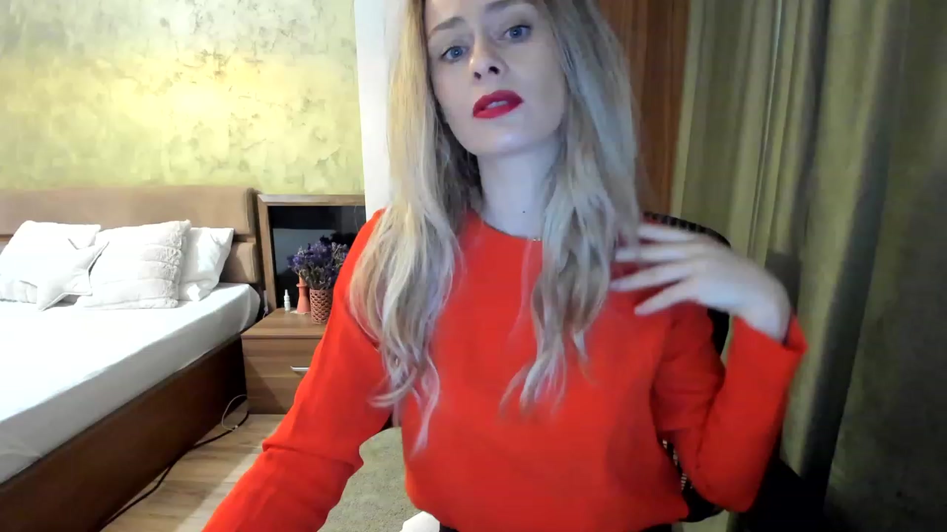 Gallery image thumbnail from DebraPaige's myfreecams stream on, 03/16/2023, 11:51 image 3 of 20