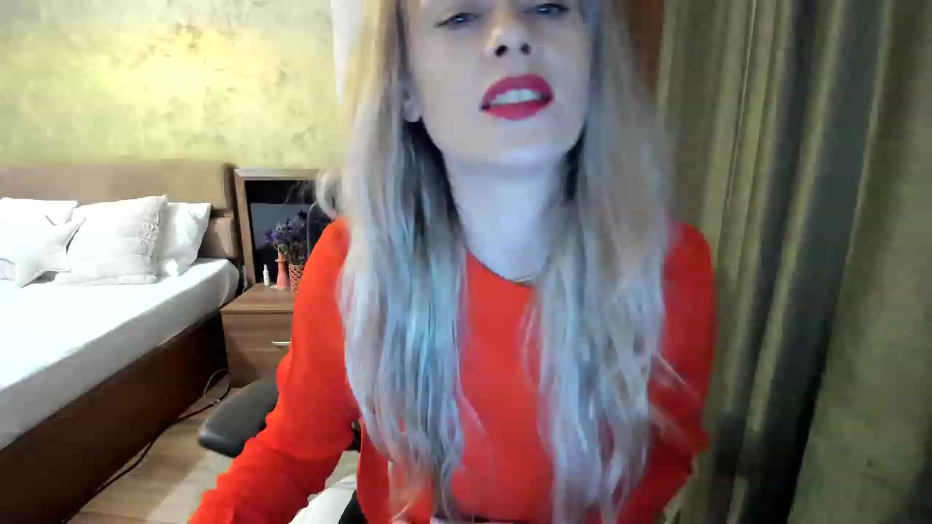 Gallery image thumbnail from DebraPaige's myfreecams stream on, 03/16/2023, 11:51 image 8 of 20