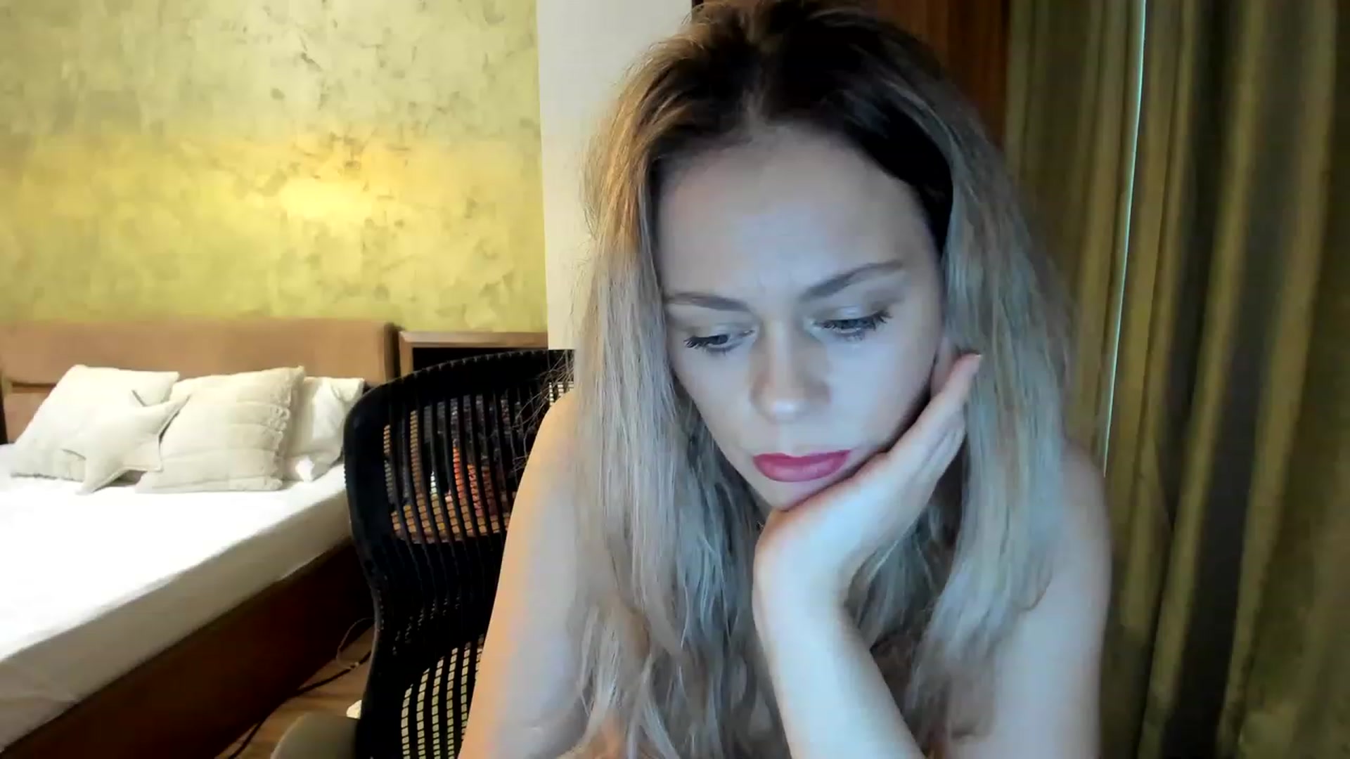 Gallery image thumbnail from DebraPaige's myfreecams stream on, 03/16/2023, 11:51 image 14 of 20
