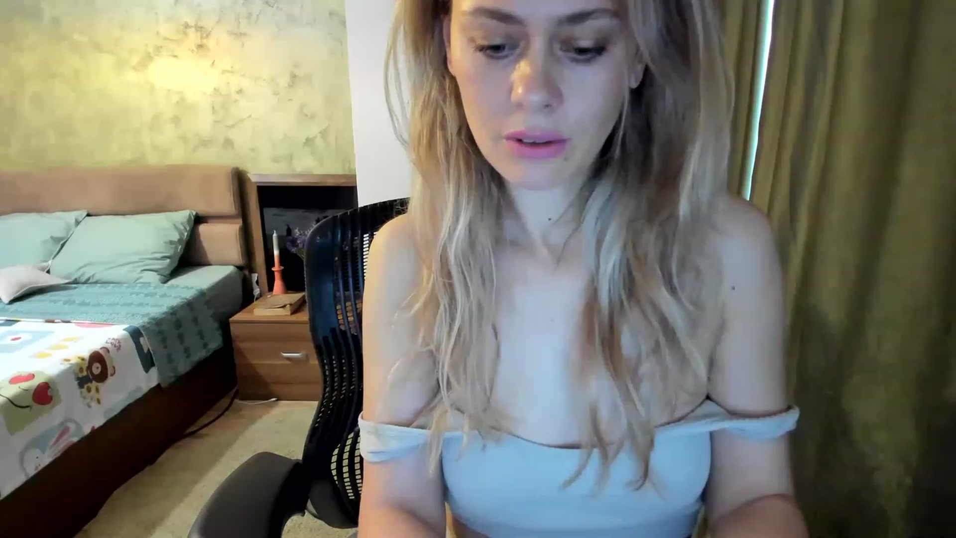 Gallery image thumbnail from DebraPaige's myfreecams stream on, 03/17/2023, 11:21 image 9 of 20