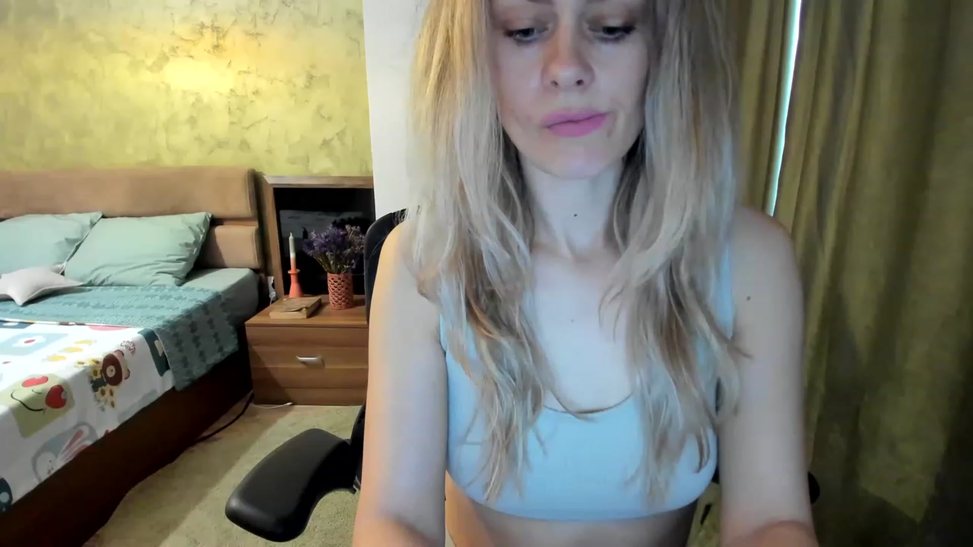 Gallery image thumbnail from DebraPaige's myfreecams stream on, 03/17/2023, 11:21 image 15 of 20