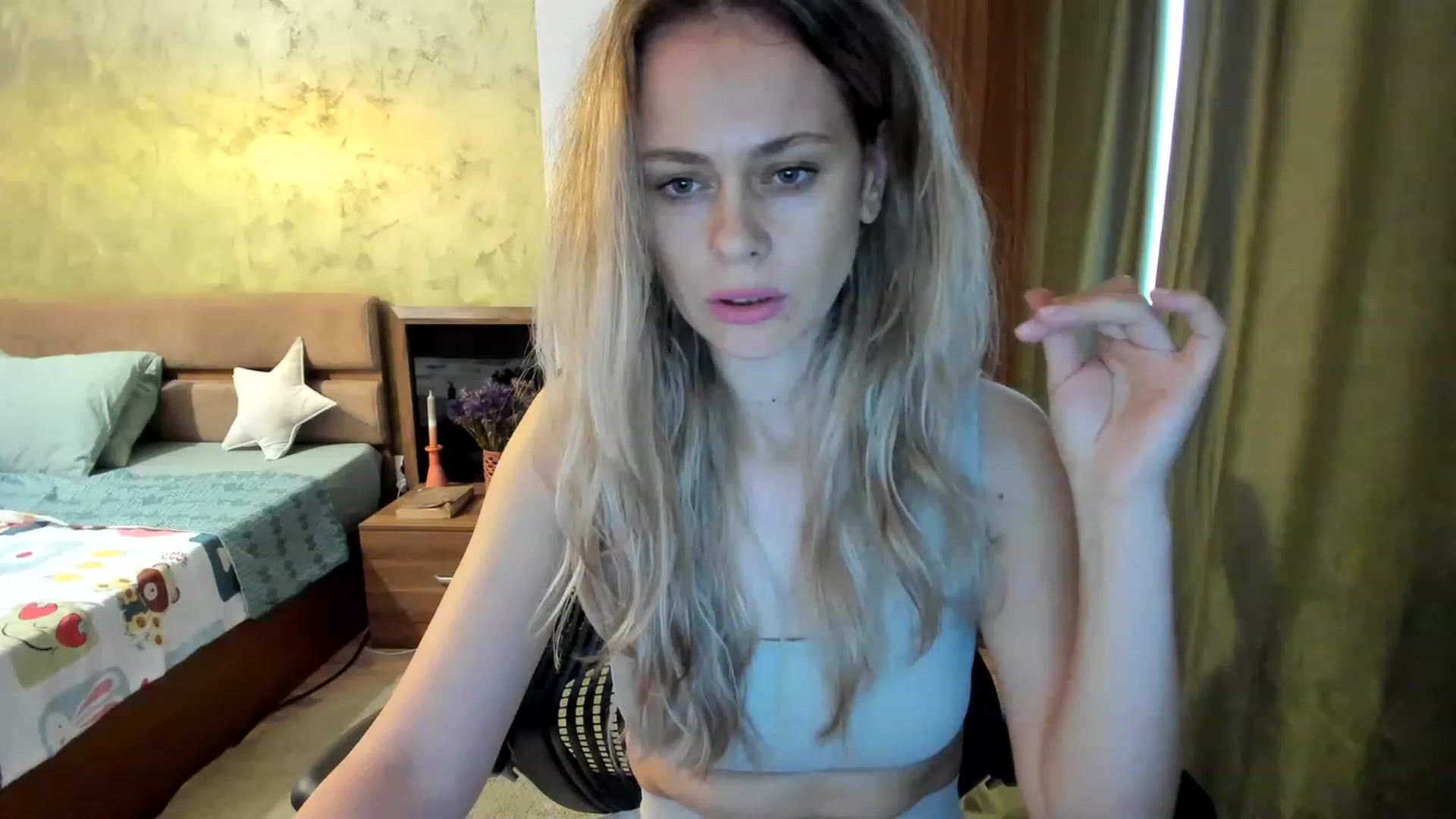 Gallery image thumbnail from DebraPaige's myfreecams stream on, 03/17/2023, 14:11 image 4 of 20