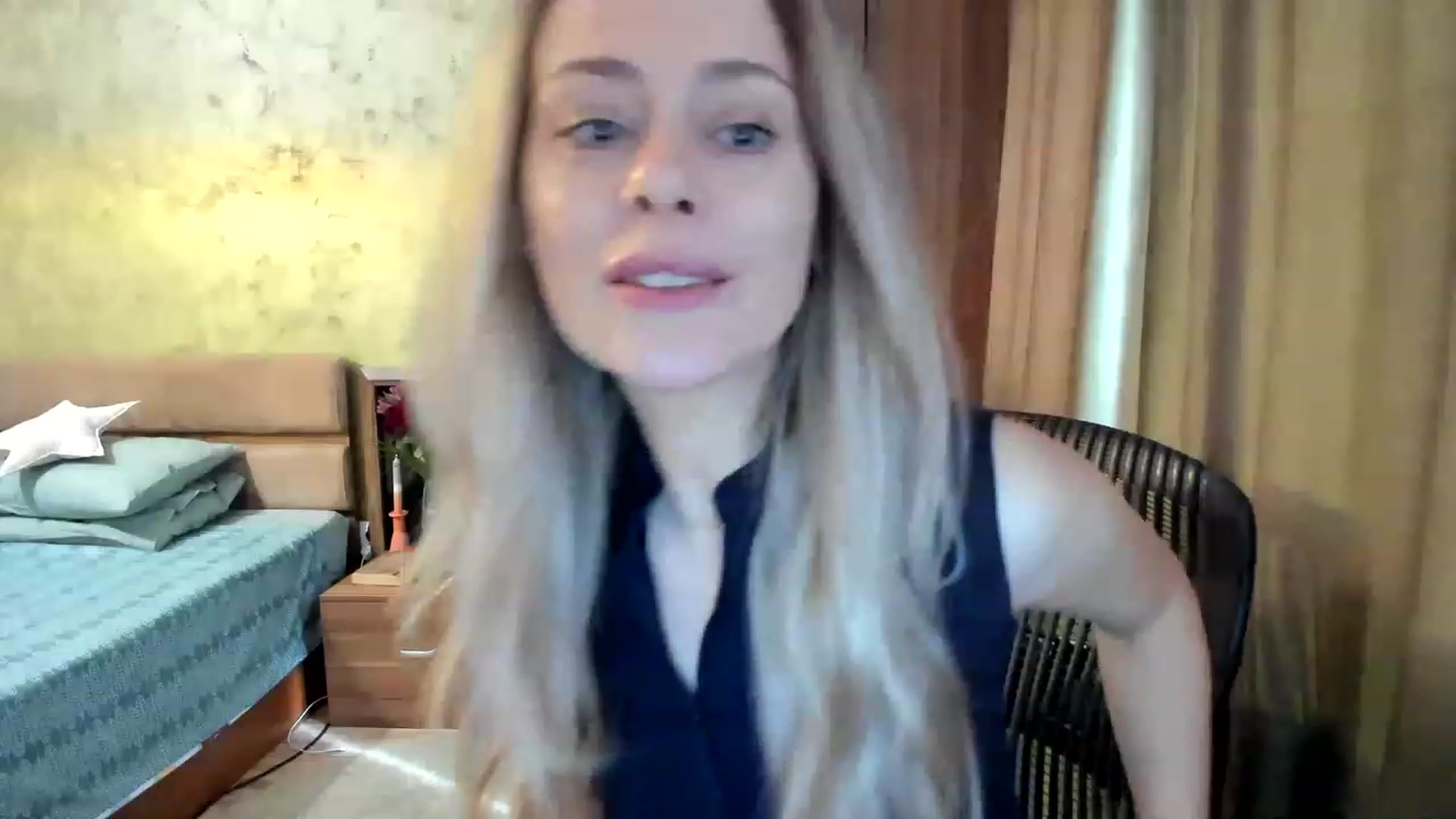 Gallery image thumbnail from DebraPaige's myfreecams stream on, 03/20/2023, 08:20 image 19 of 20