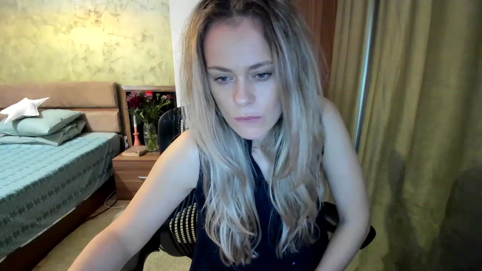 Gallery image thumbnail from DebraPaige's myfreecams stream on, 03/20/2023, 11:06 image 19 of 20