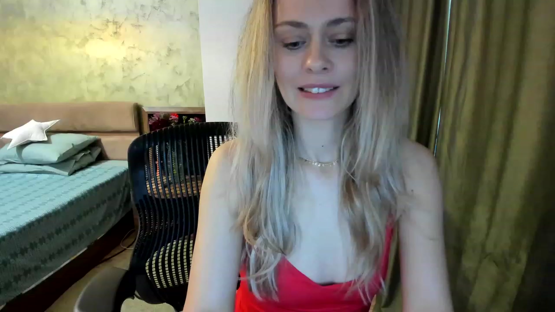 Gallery image thumbnail from DebraPaige's myfreecams stream on, 03/20/2023, 13:01 image 14 of 20