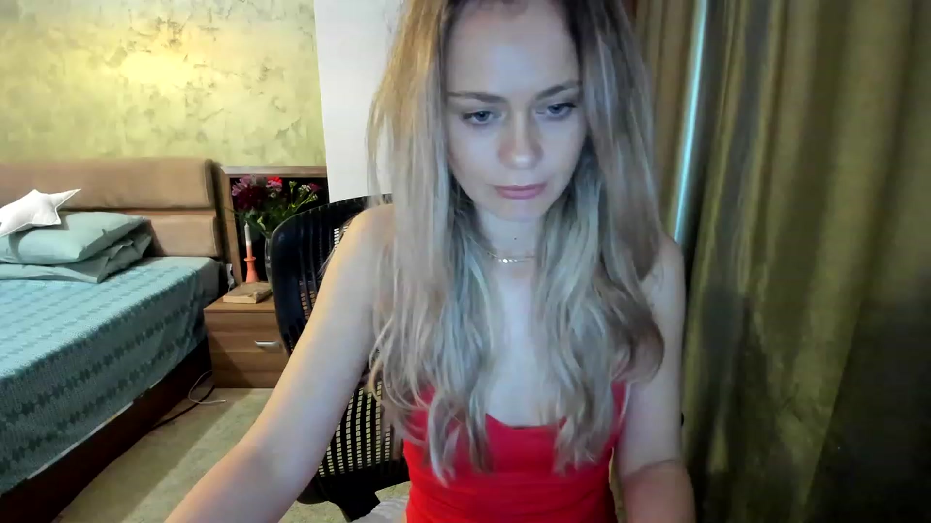 Gallery image thumbnail from DebraPaige's myfreecams stream on, 03/20/2023, 13:43 image 12 of 20