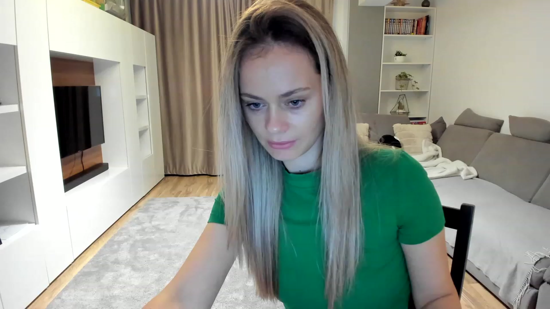 Gallery image thumbnail from DebraPaige's myfreecams stream on, 03/21/2023, 10:55 image 14 of 20