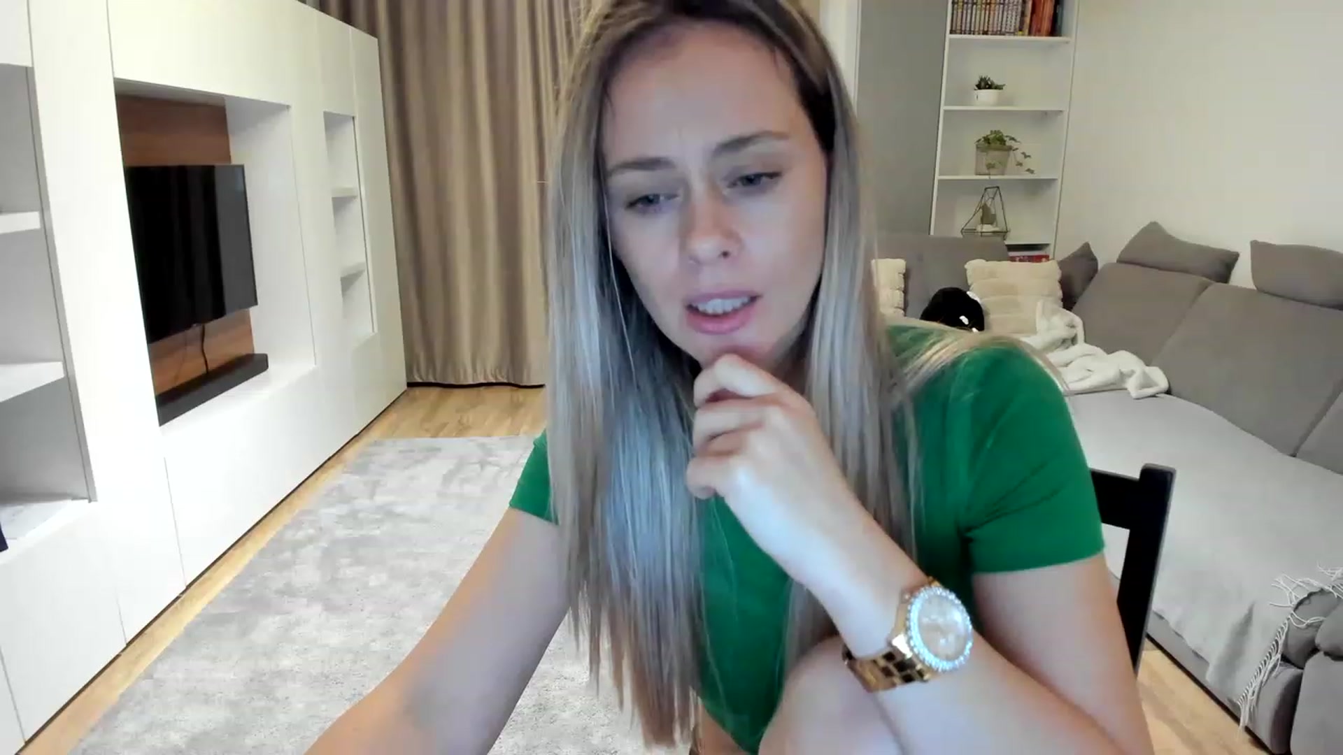 Gallery image thumbnail from DebraPaige's myfreecams stream on, 03/21/2023, 13:06 image 17 of 20