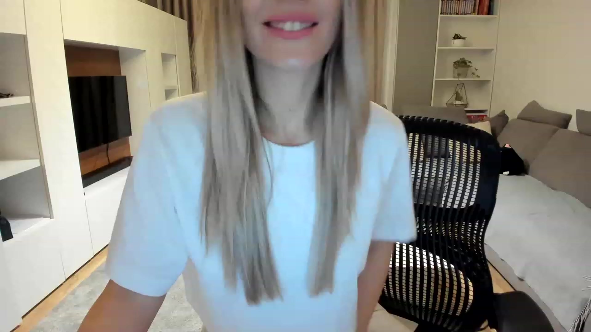 Gallery image thumbnail from DebraPaige's myfreecams stream on, 03/22/2023, 07:53 image 11 of 20