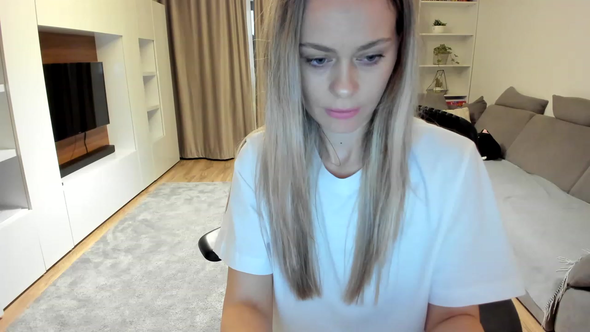 Gallery image thumbnail from DebraPaige's myfreecams stream on, 03/22/2023, 10:51 image 17 of 20