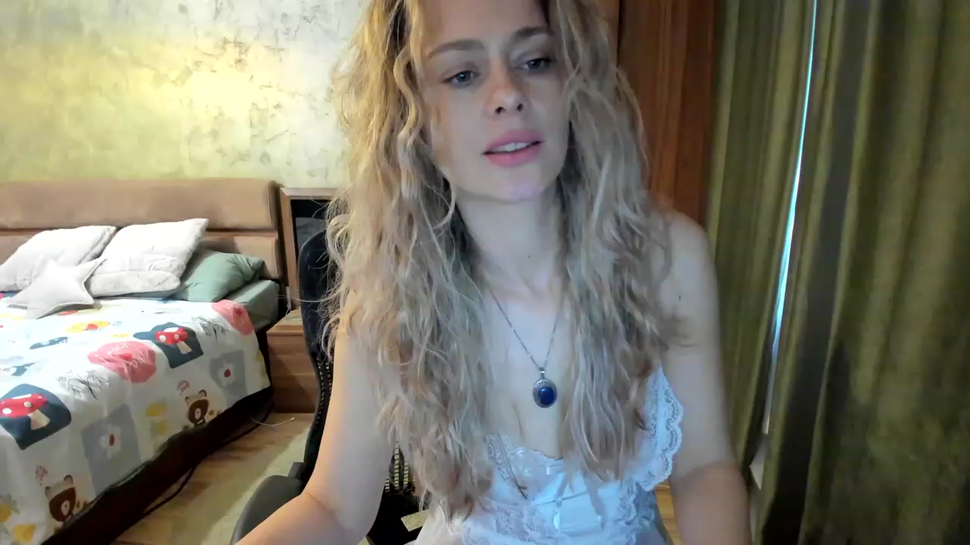 Gallery image thumbnail from DebraPaige's myfreecams stream on, 03/28/2023, 08:39 image 5 of 20