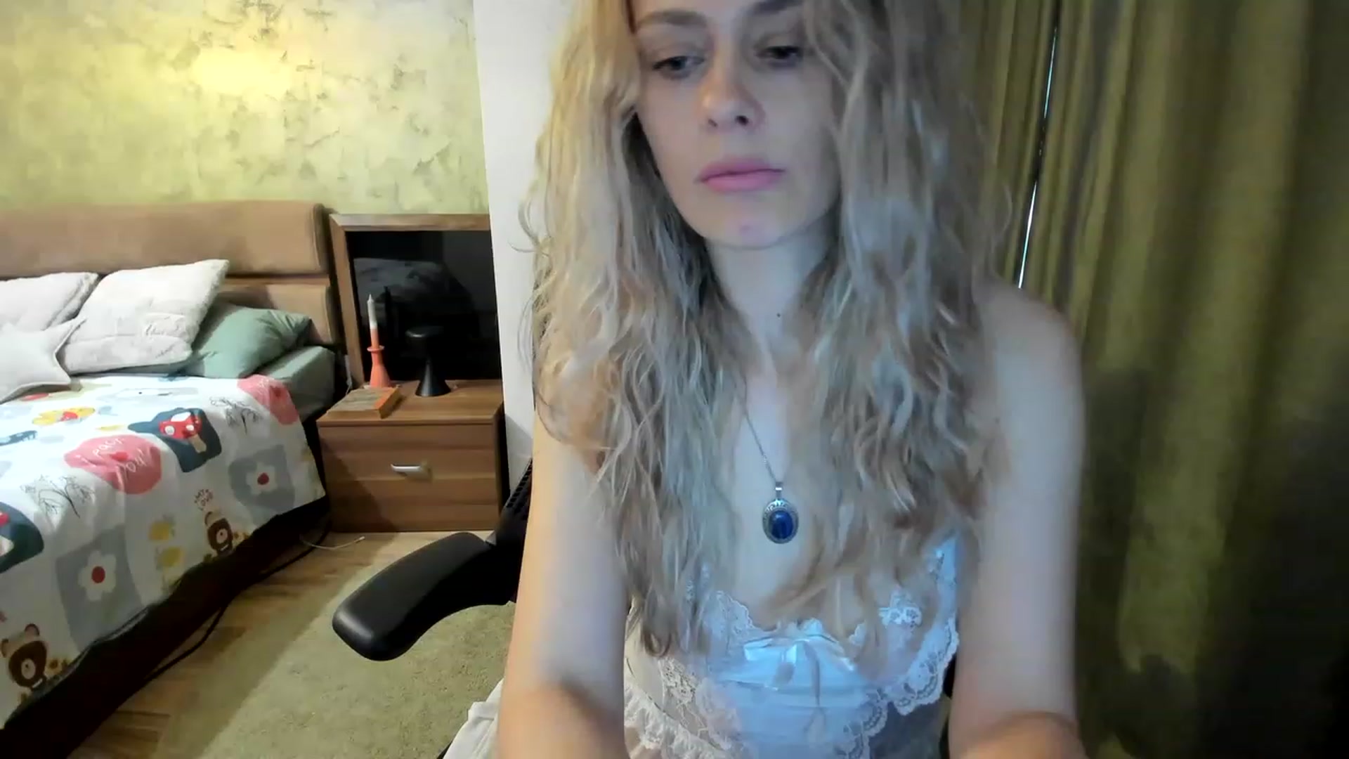 Gallery image thumbnail from DebraPaige's myfreecams stream on, 03/28/2023, 10:49 image 18 of 20
