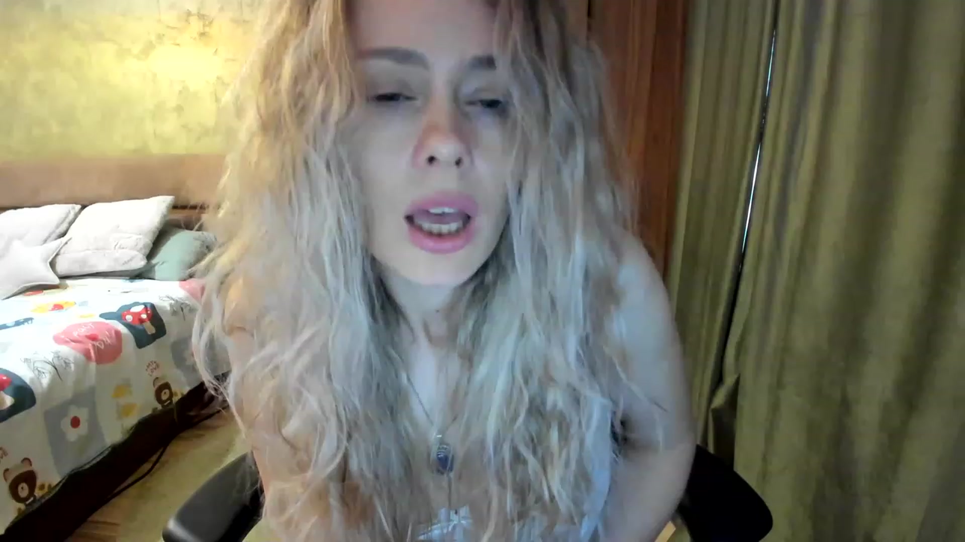 Gallery image thumbnail from DebraPaige's myfreecams stream on, 03/28/2023, 13:32 image 8 of 20