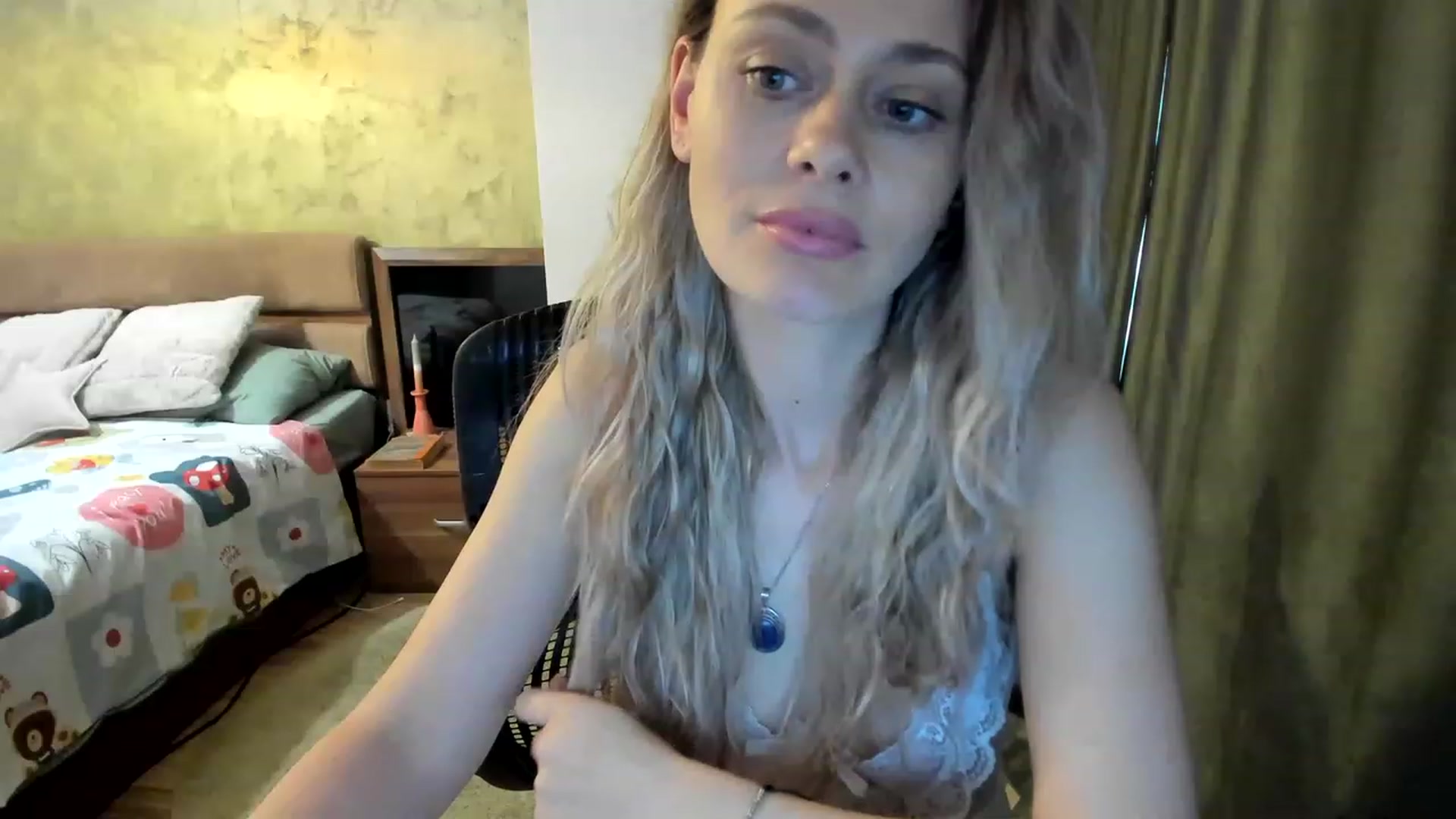 Gallery image thumbnail from DebraPaige's myfreecams stream on, 03/28/2023, 13:32 image 16 of 20